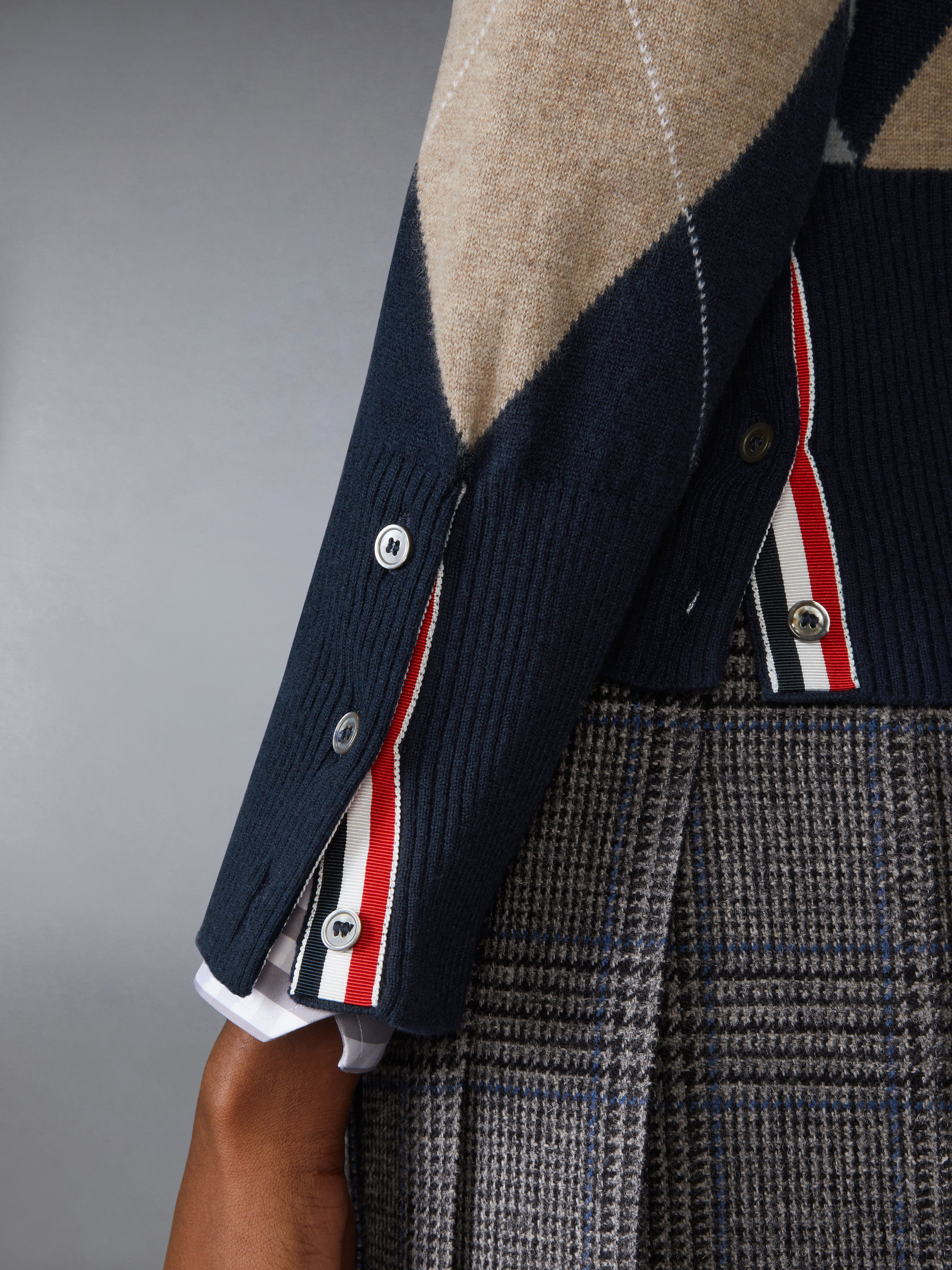 ARGYLE INTARSIA CASHMERE V NECK CARDIGAN - 5