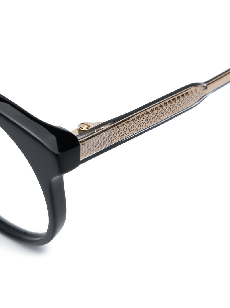 oversized glasses 3