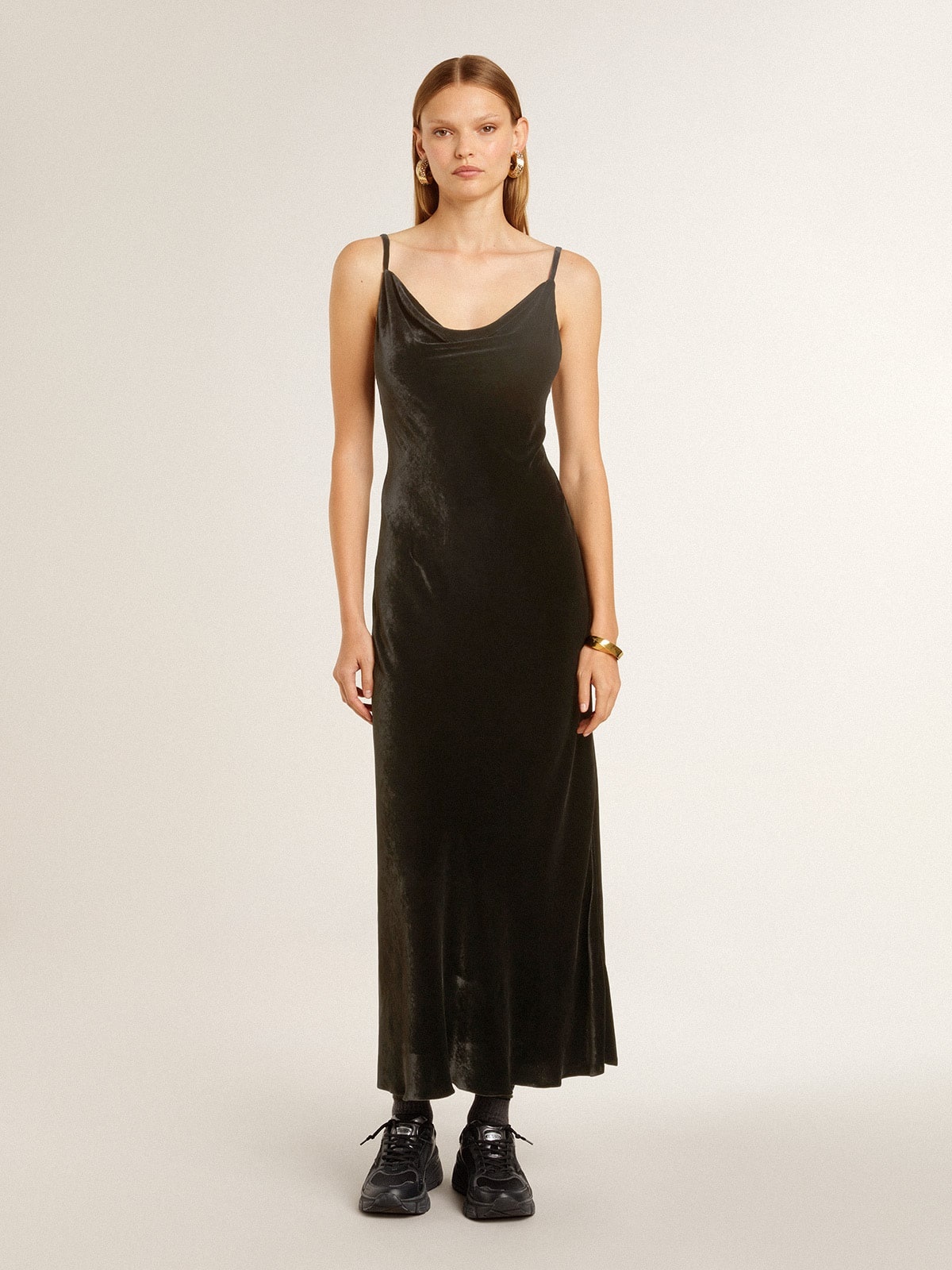 Women's black velvet-effect slip dress - 2