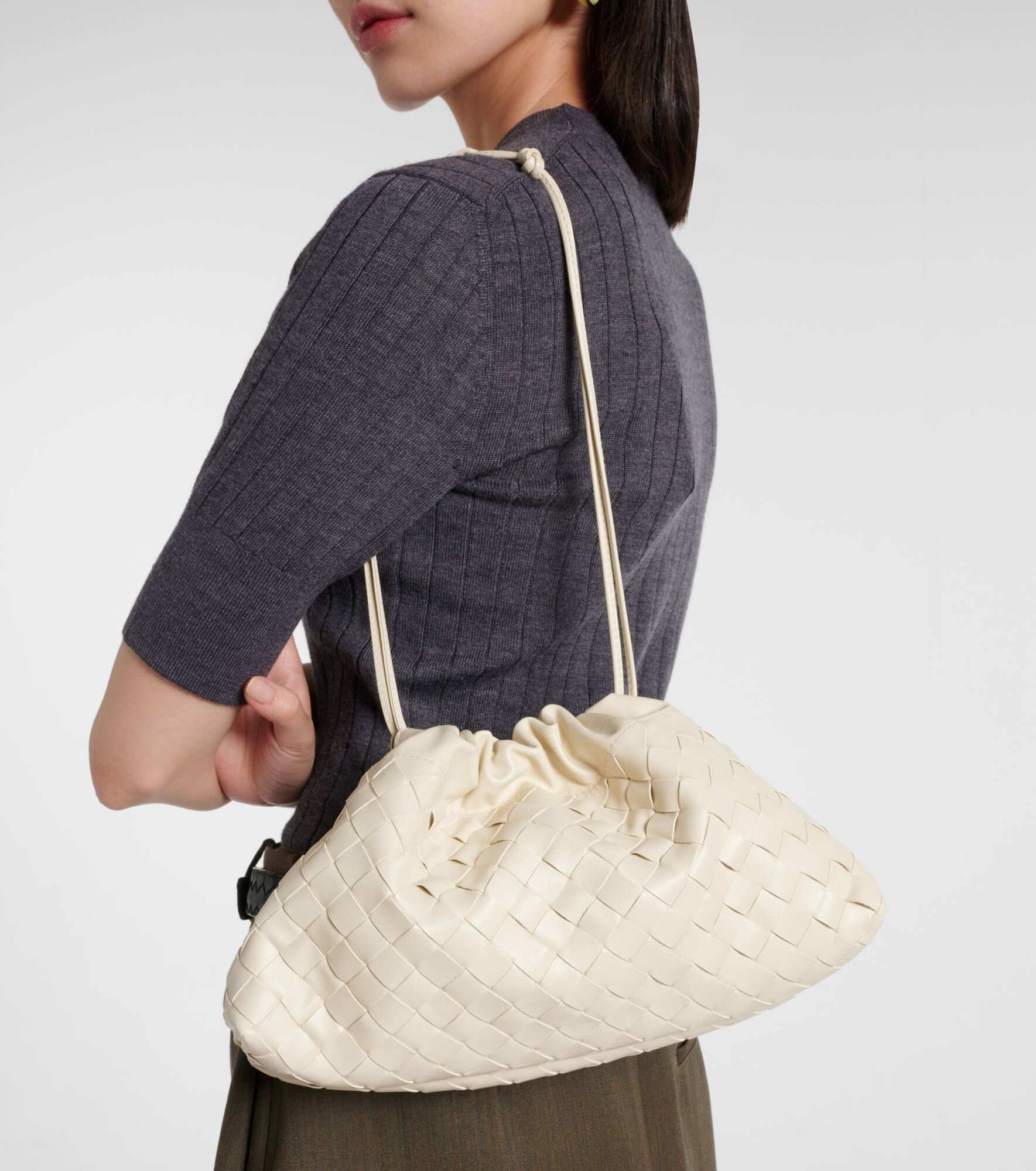 Soirée Medium leather shoulder bag - 7