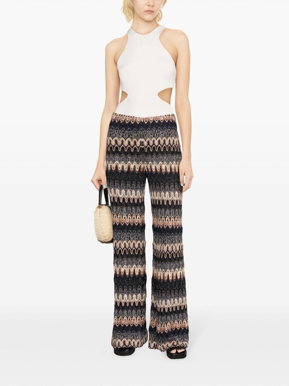 Zigzag pattern flared trousers - 2