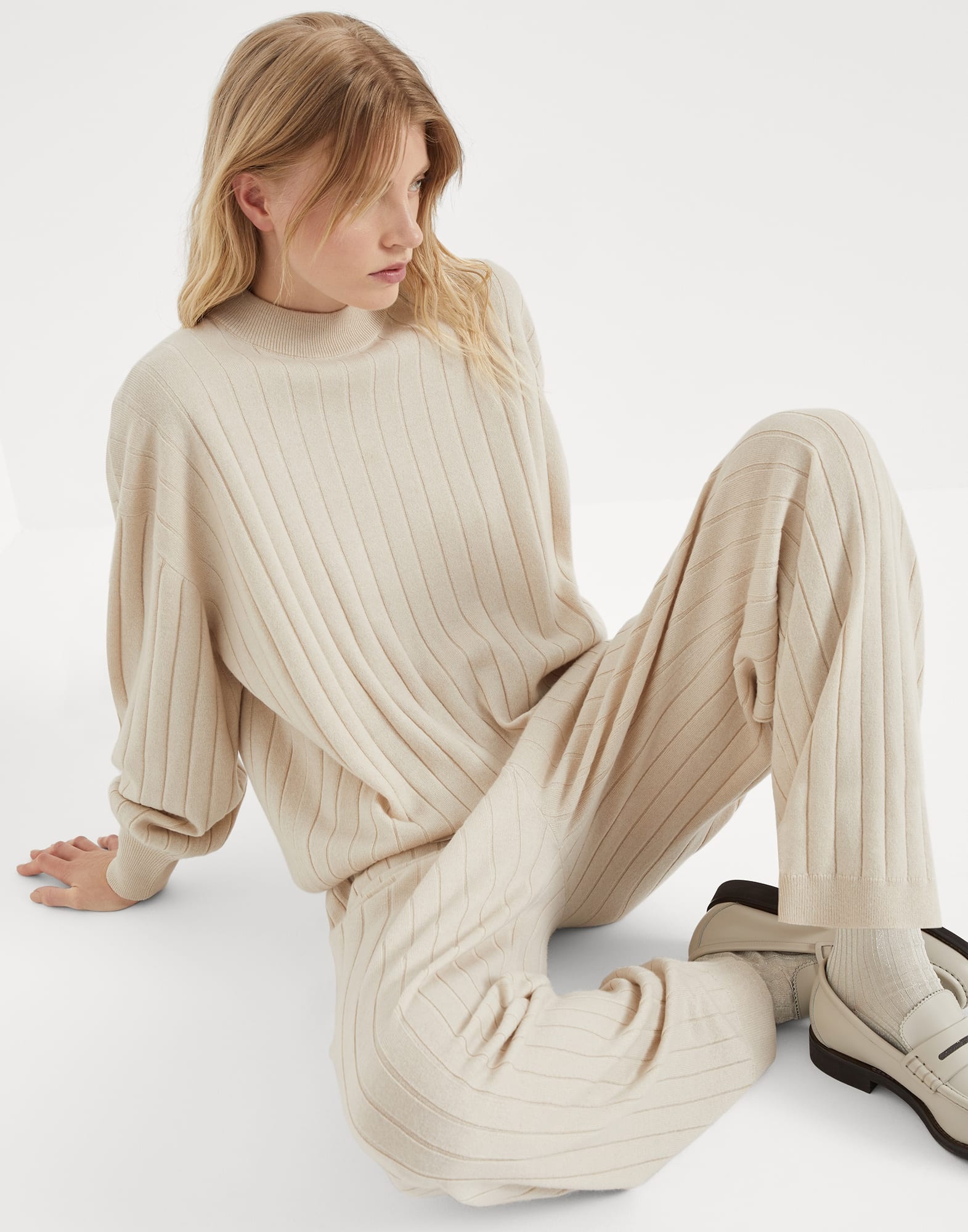Cashmere flat rib sweater with monili - 4