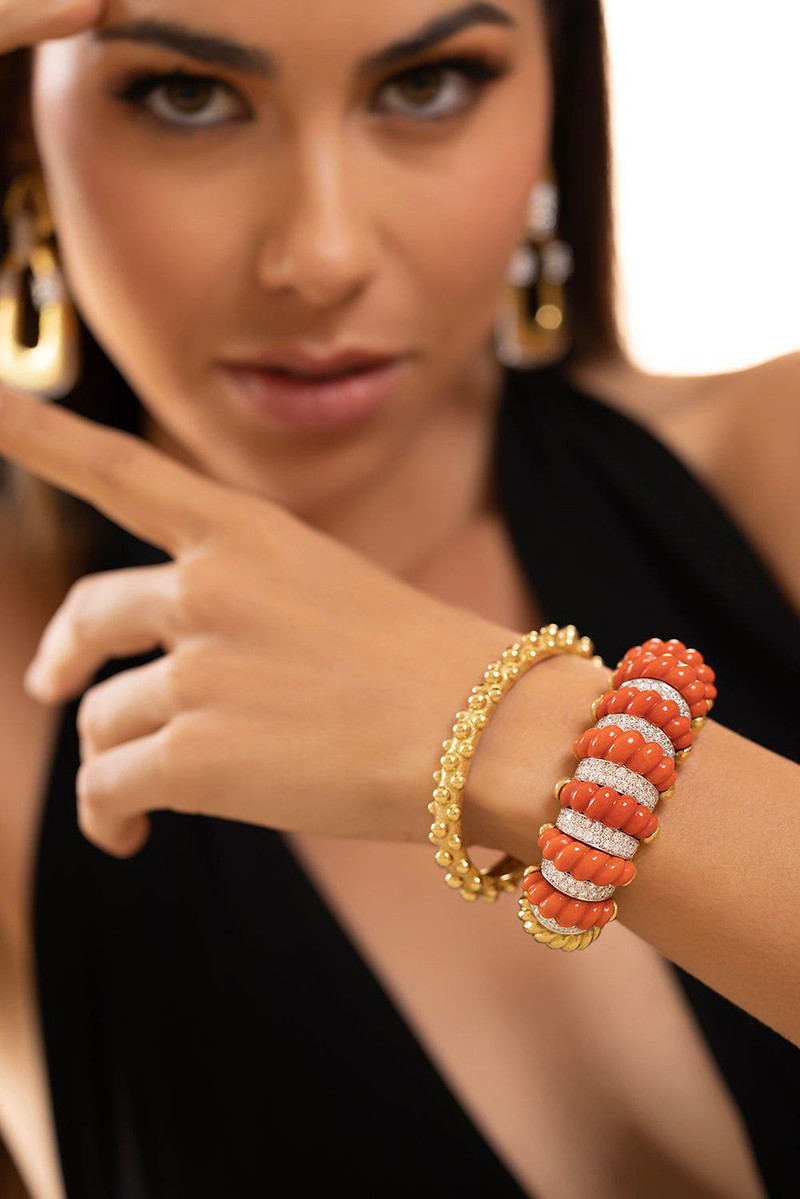 DAVID WEBB Carved Coral Cuff Bracelet outlook