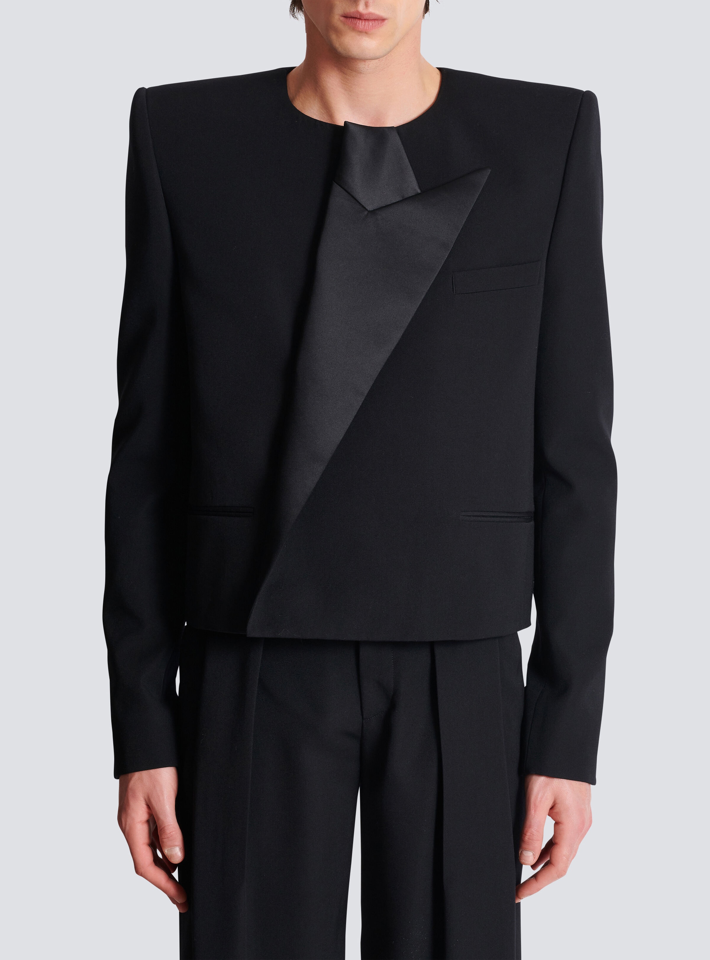 Cropped grain de poudre jacket with asymmetrical collar - 5
