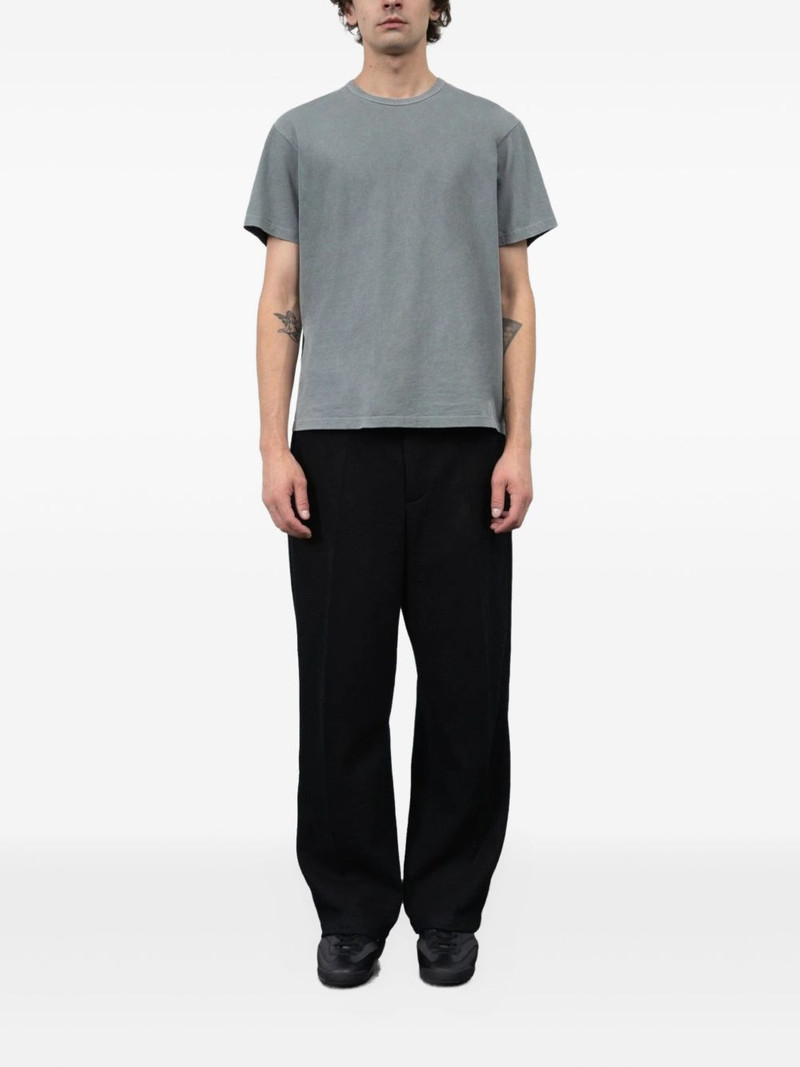 LADY WHITE CO. Our T-Shirt outlook