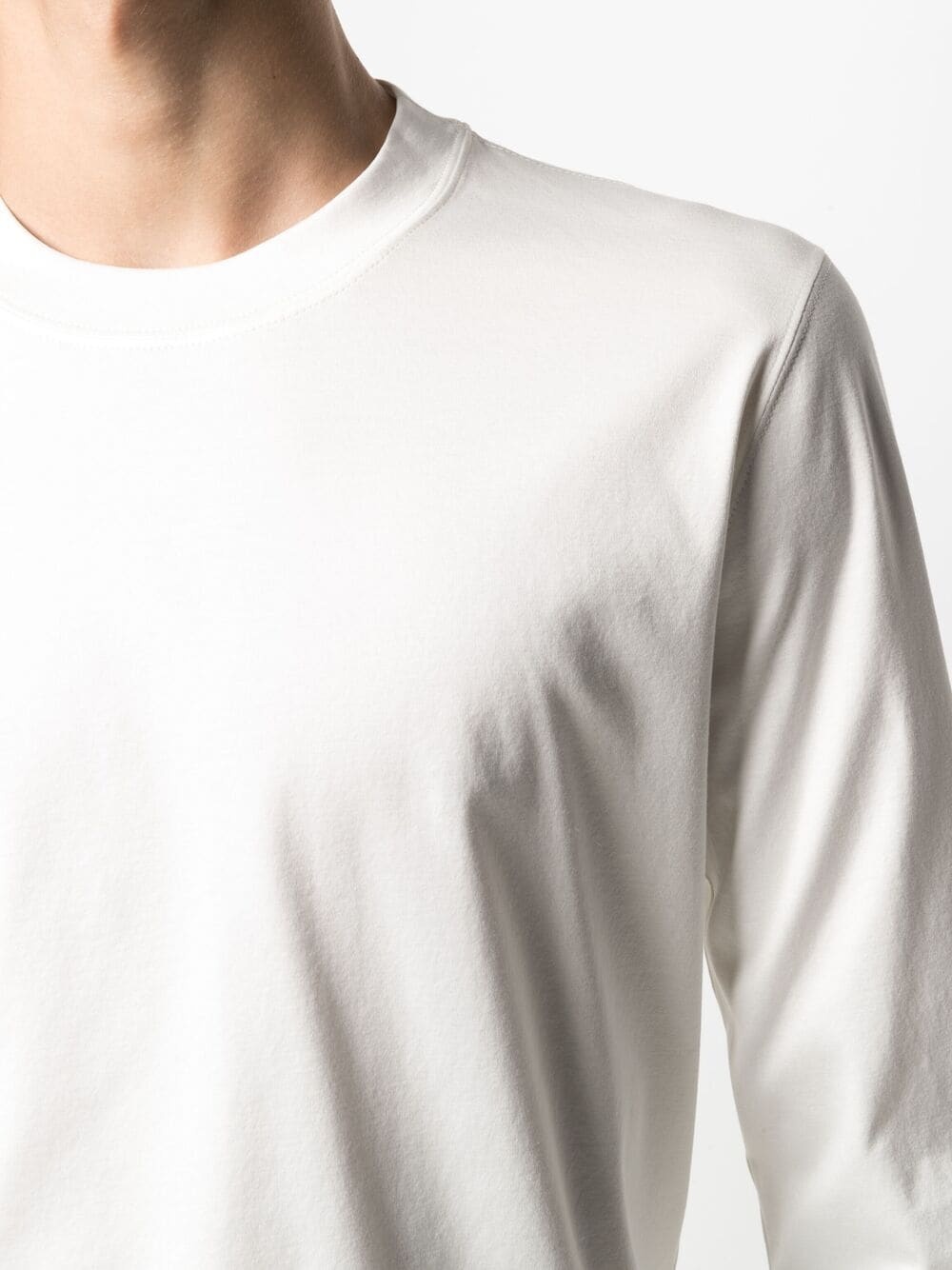 long-sleeved T-shirt - 5