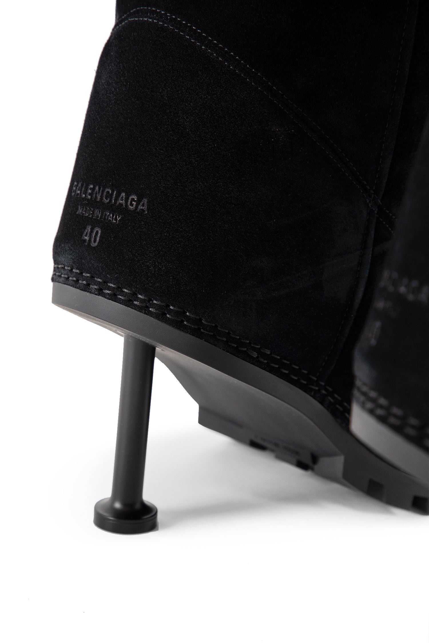 【BALENCIAGA】ALASKA FUR 90MM ハイブーツ ロゴ 2色 Balenciaga 90mm Alaska Fur Boots in Black | Lyst
