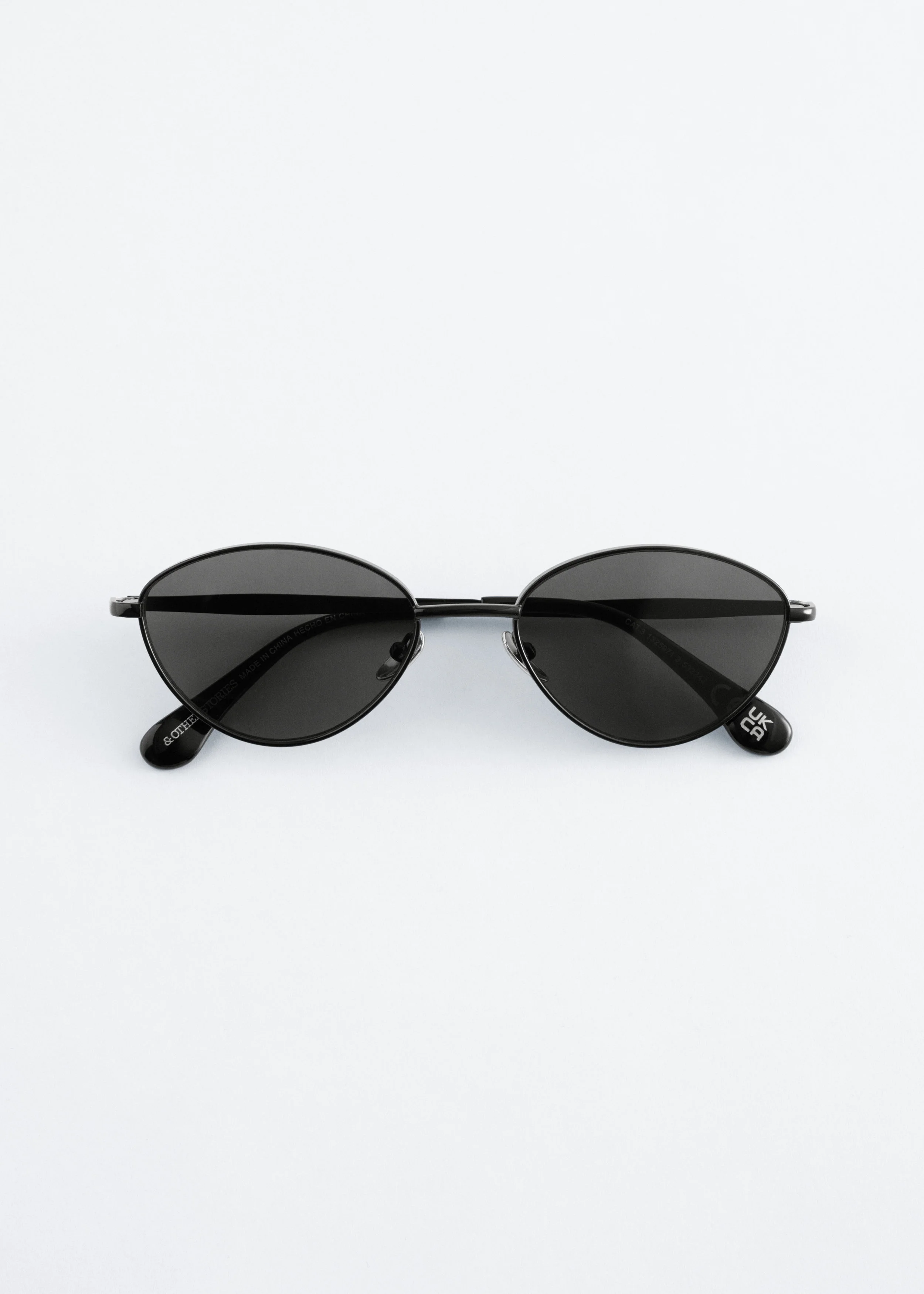 Wire-frame Oval Sunglasses - 1