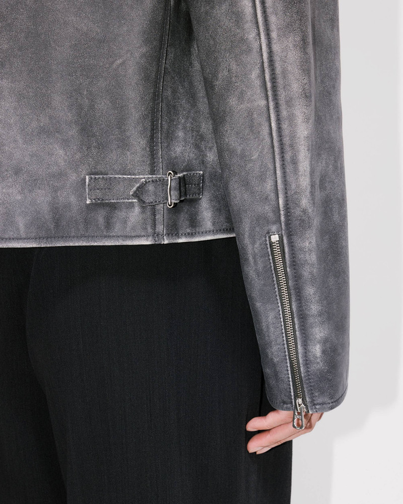Casual blouson in leather 8