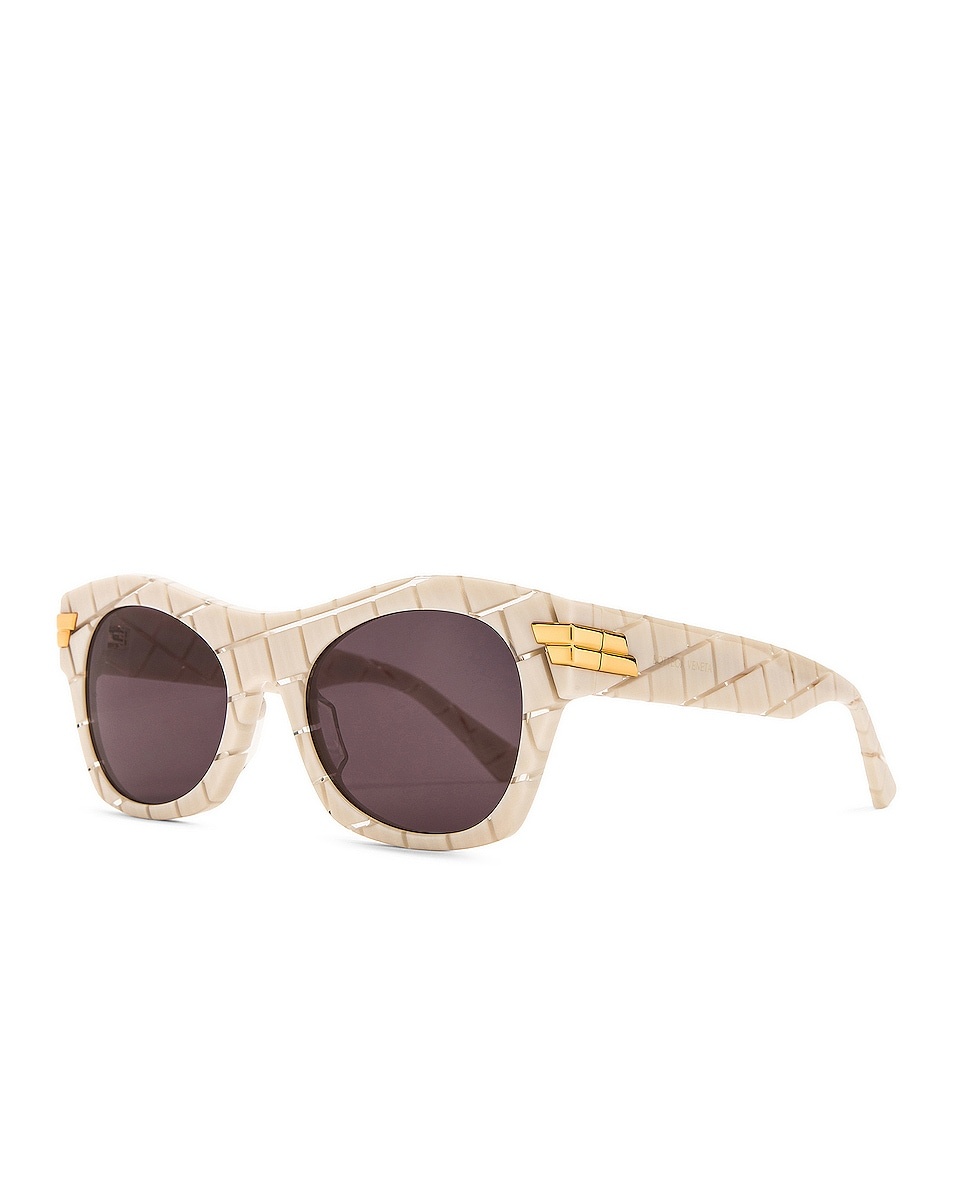 Bottega Veneta Bold Ribbon Intreccio Sunglasses in Ivory