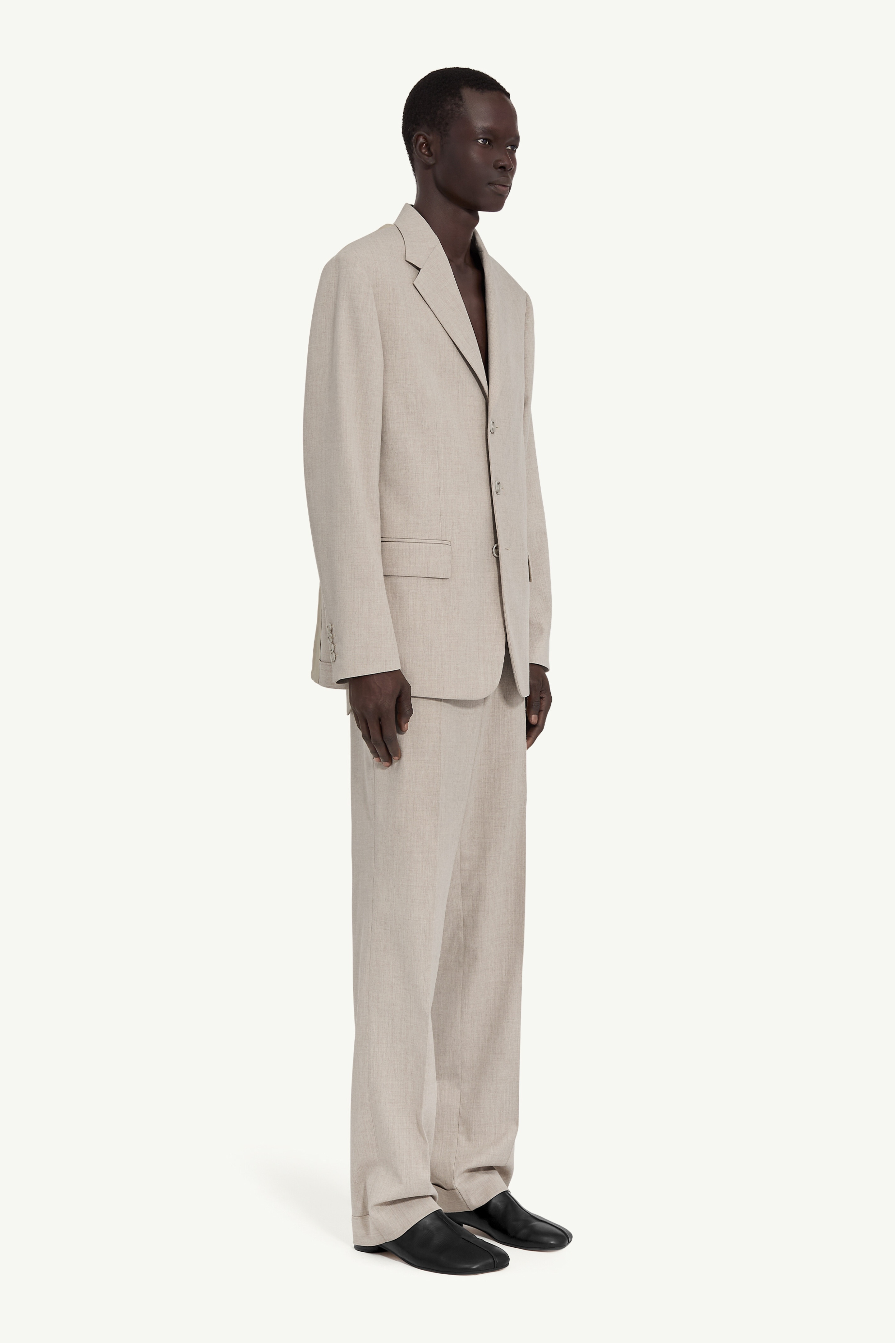 Tailored suit jacket - 3