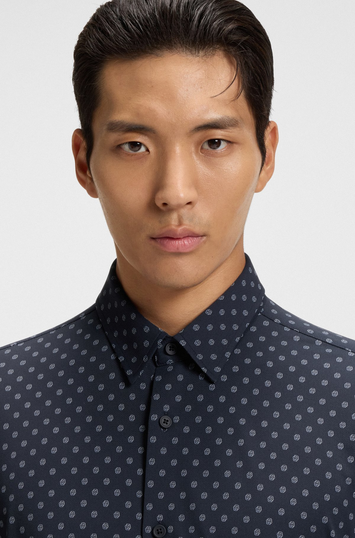 SLIM-FIT SHIRT IN PRINTED PERFORMANCE-STRETCH ITALIAN FABRIC - 3