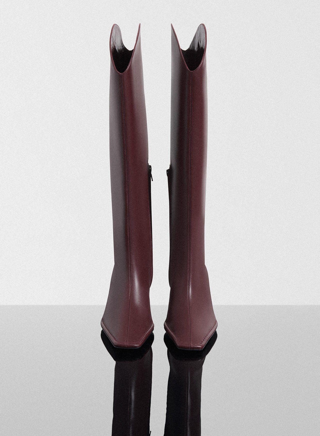 burgundy Santiag boots - 4
