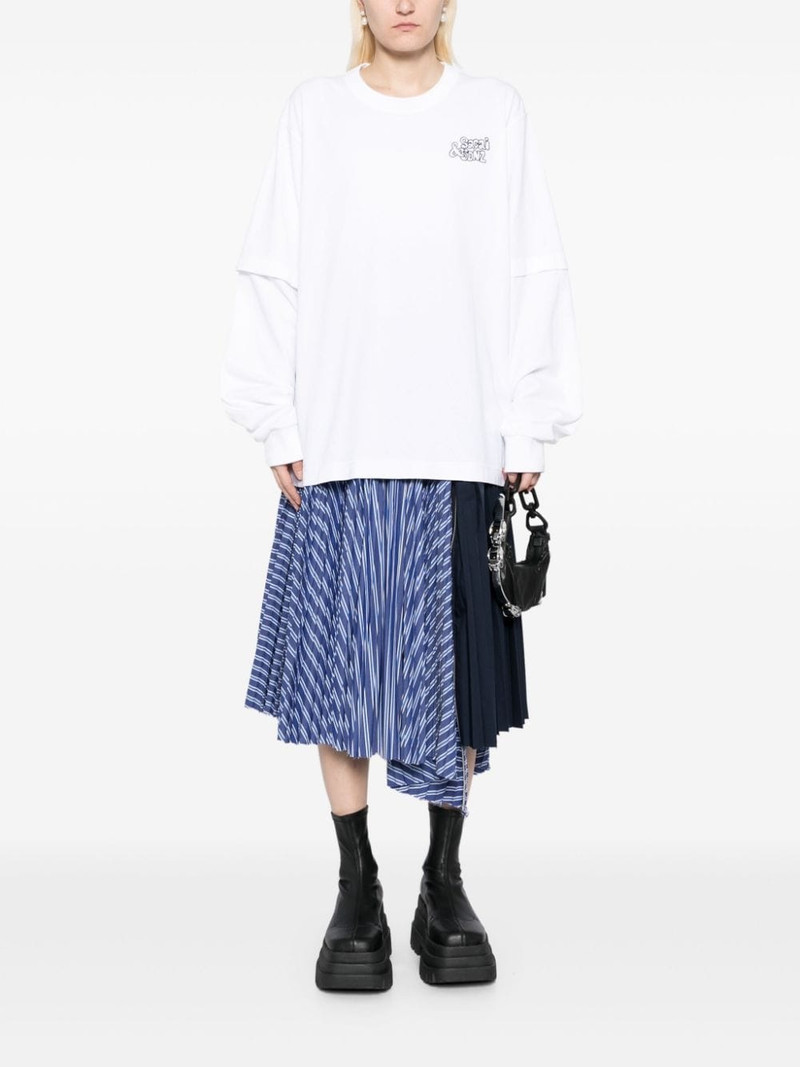 sacai Gonz-embroidered T-shirt outlook