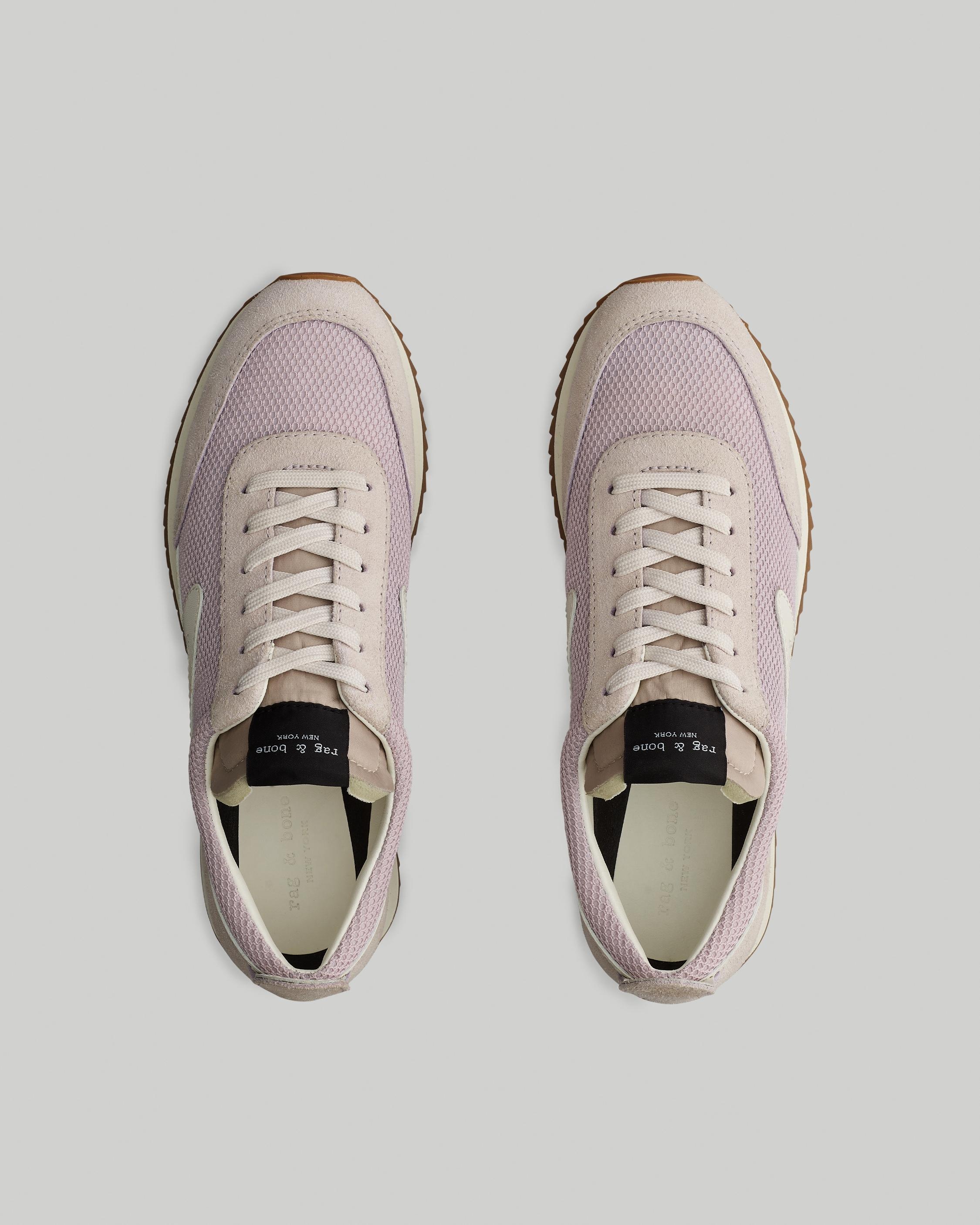 Retro Runner - Mesh
Low Top Sneaker - 4
