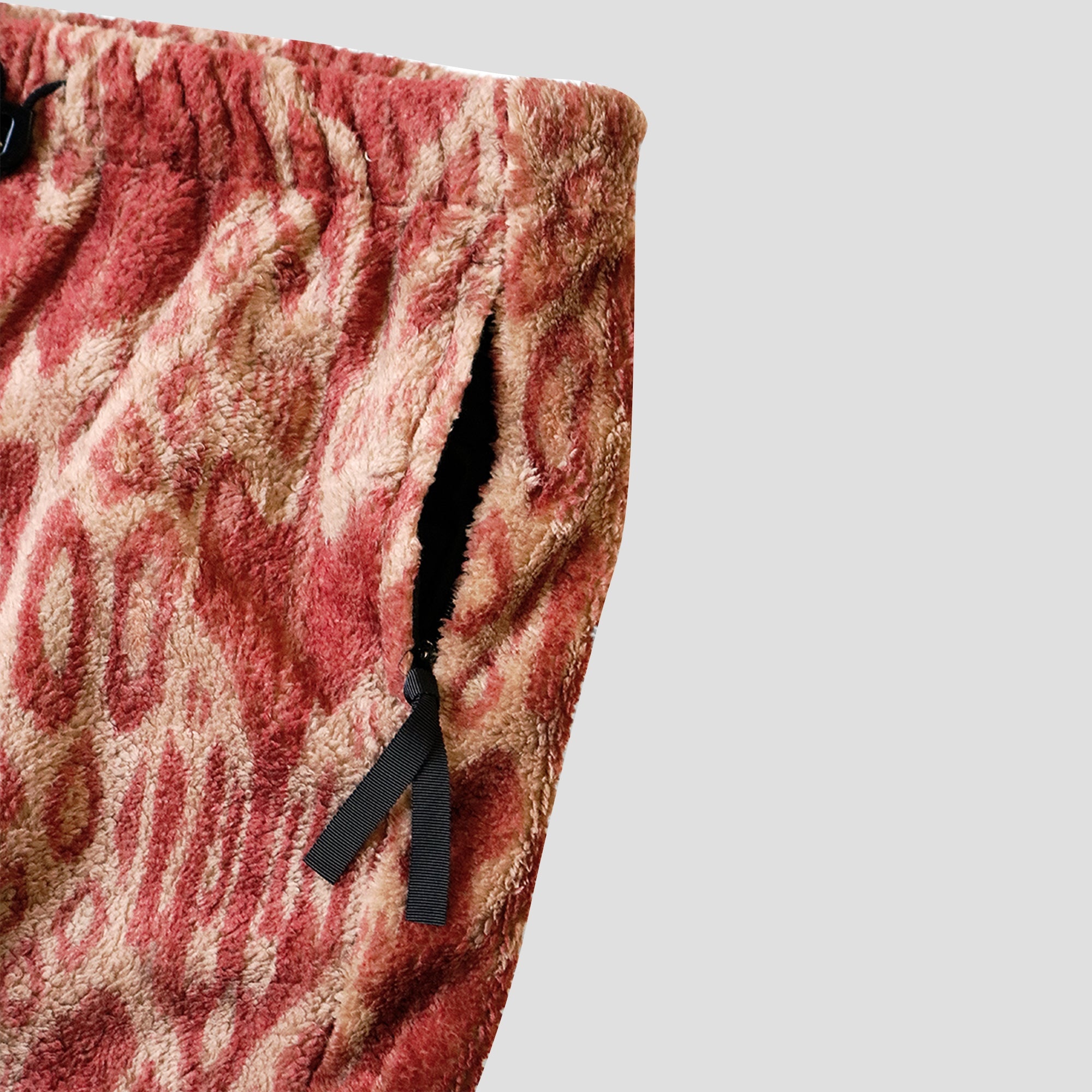 JAVA KASURI FLEECE FLARE PANTS - RED - 4