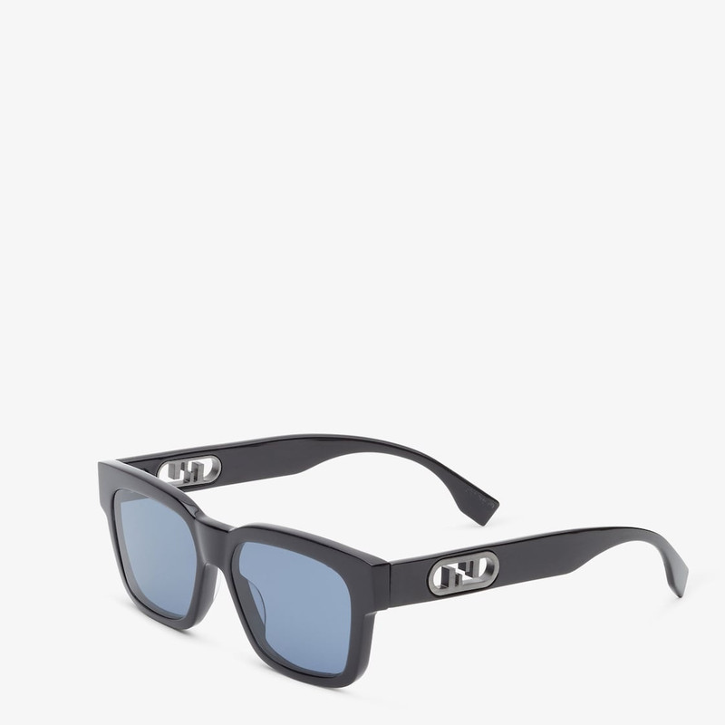 FENDI Fendi O’Lock outlook