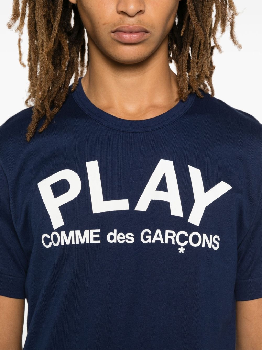 Comme des Garçons PLAY logo-print T-shirt | REVERSIBLE