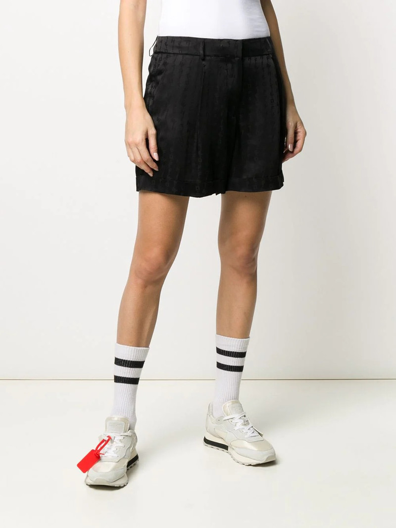 tone-on-tone logo shorts 3