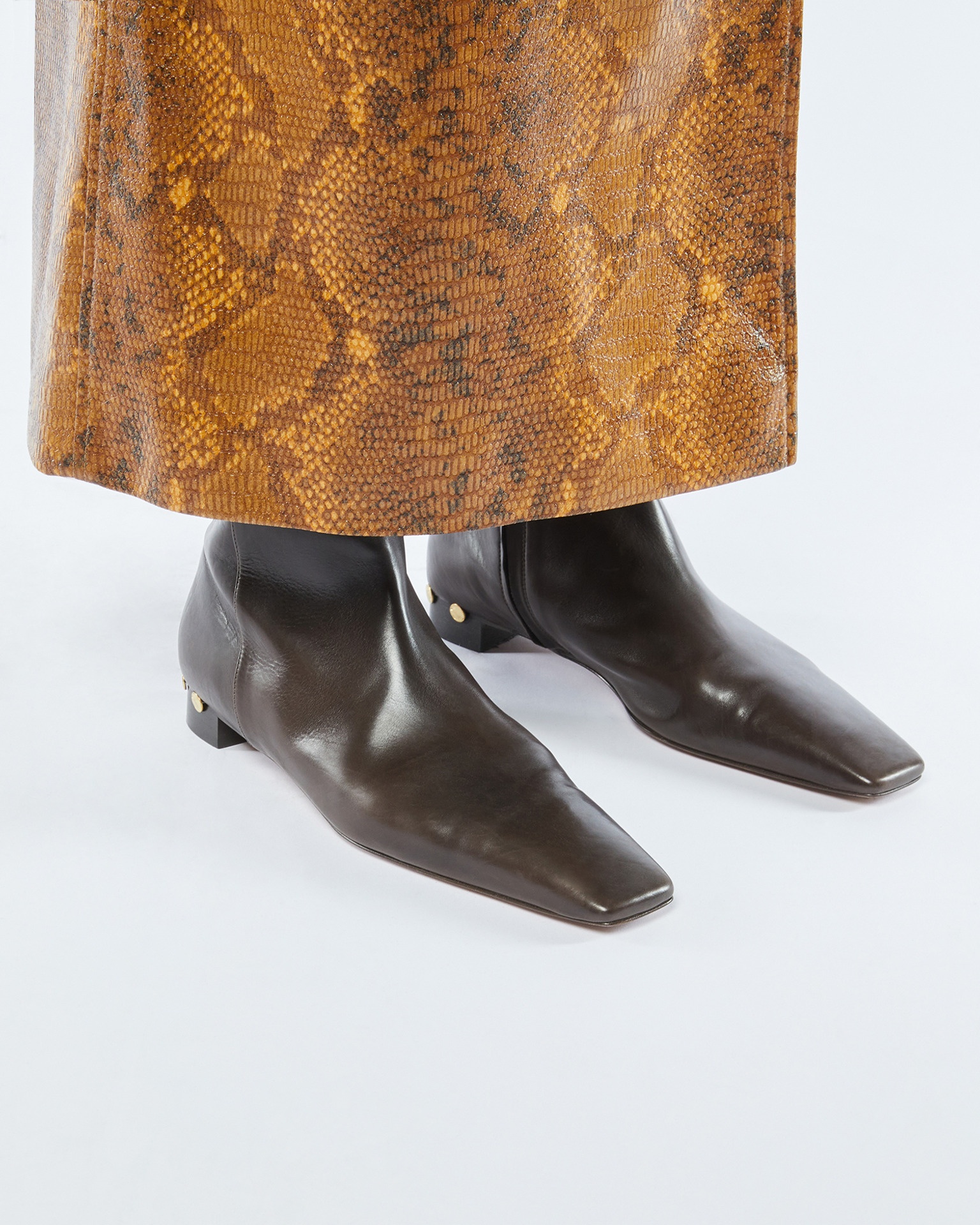 ISLA - Studded leather ankle boots - Dark chocolate - 7