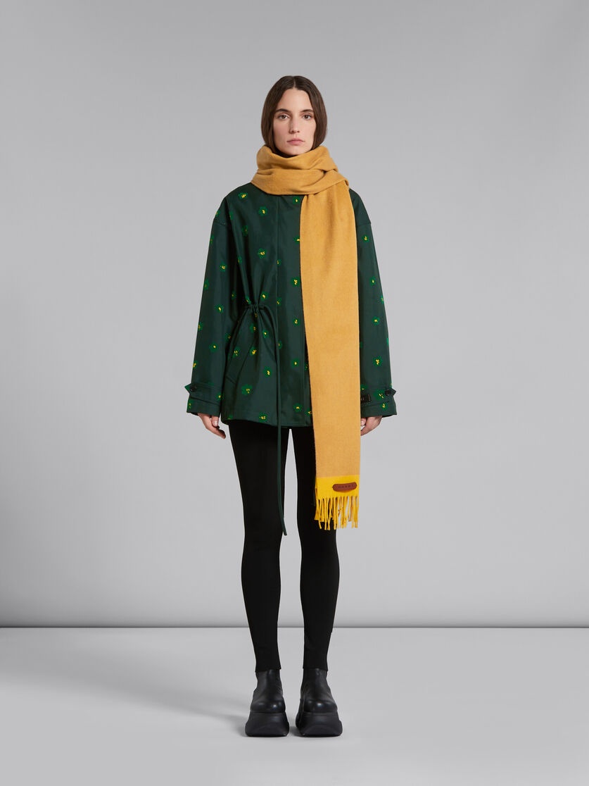 YELLOW VIRGIN WOOL AND CASHMERE SCARF WITH LEATHER PATCH - 2