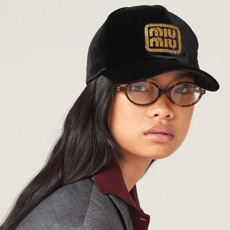 Velvet baseball cap 1