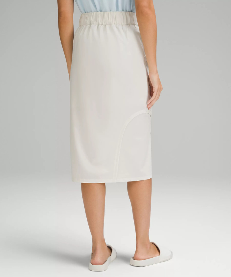 Travel Woven™ High-Rise Straight-Fit Skirt 3
