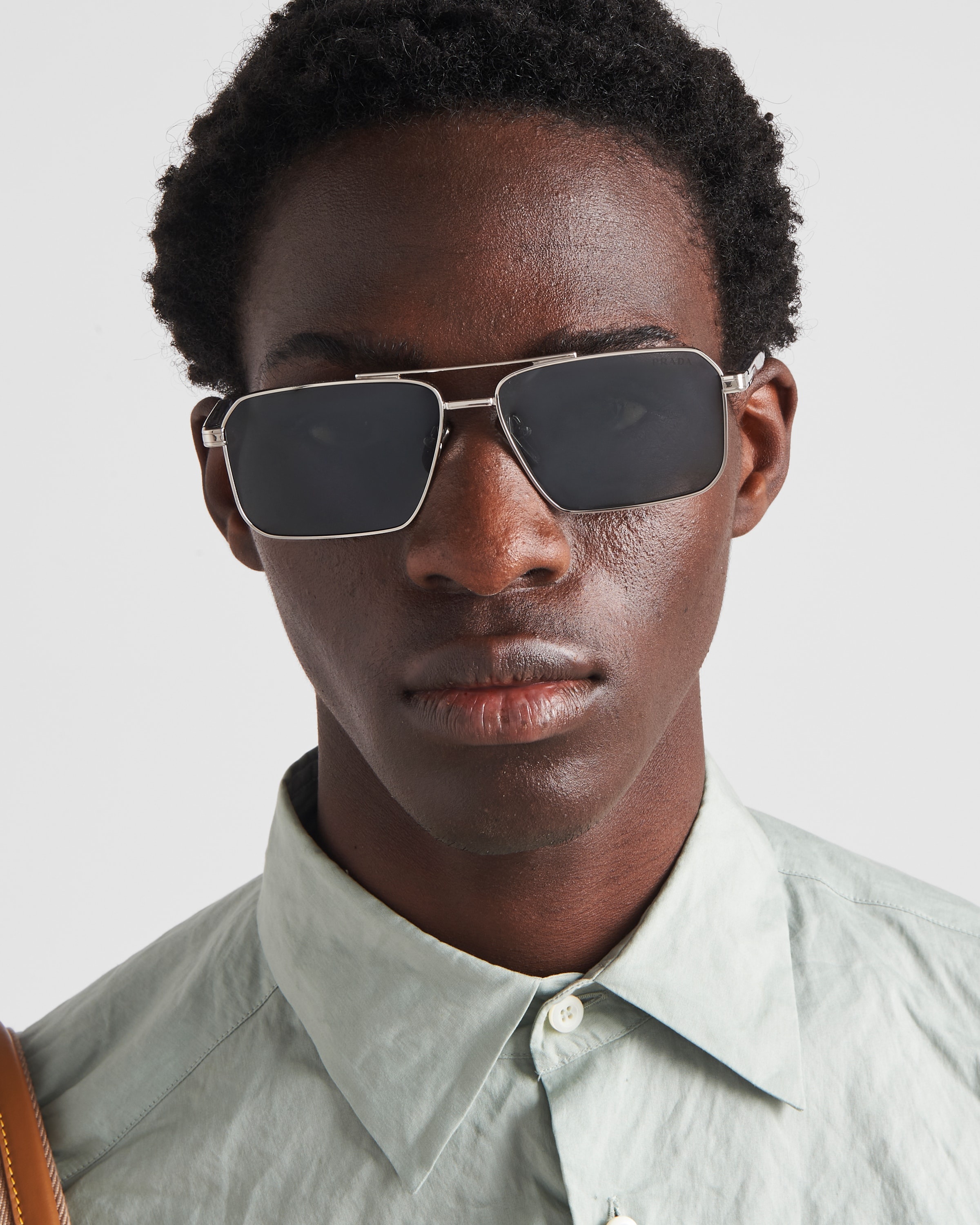 Sunglasses with Prada logo - 2