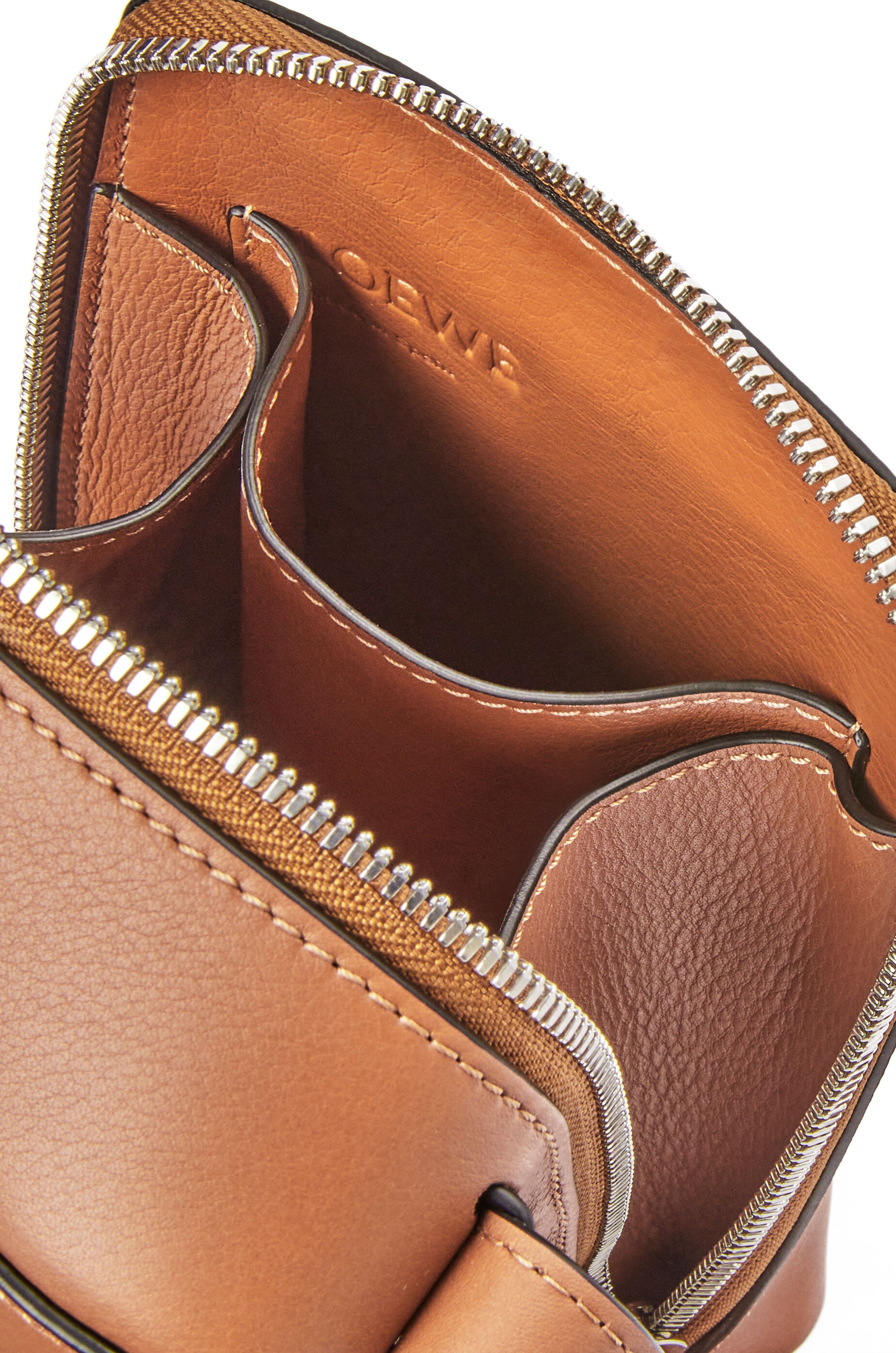 Box bag in classic calfskin - 7