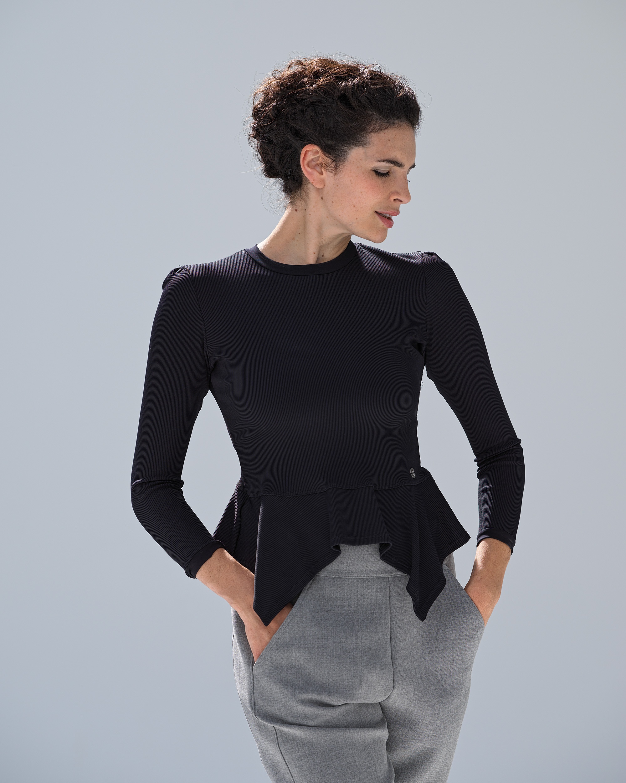 Asymmetrical top - 1