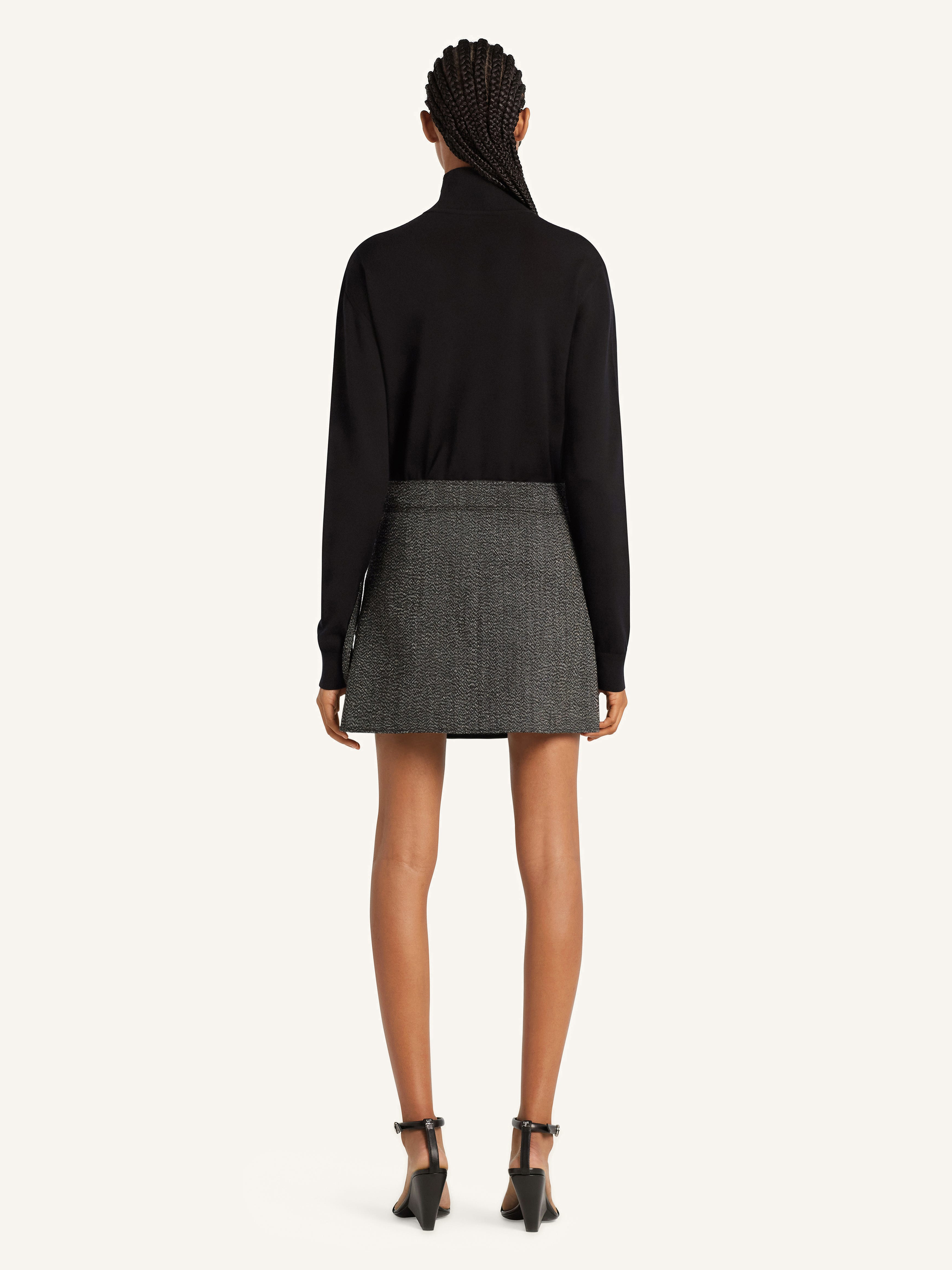 ZIPPED CAVIAR MINI SKIRT - 4