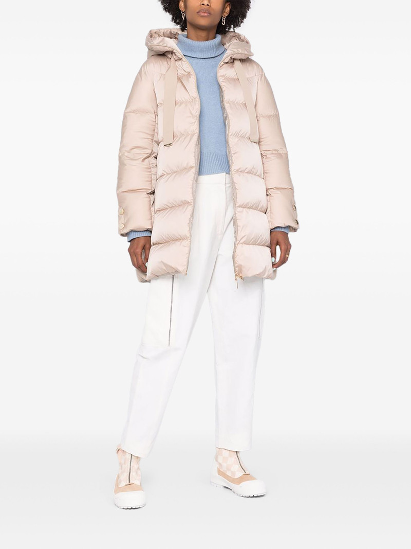 Herno hooded 패딩 코트 outlook