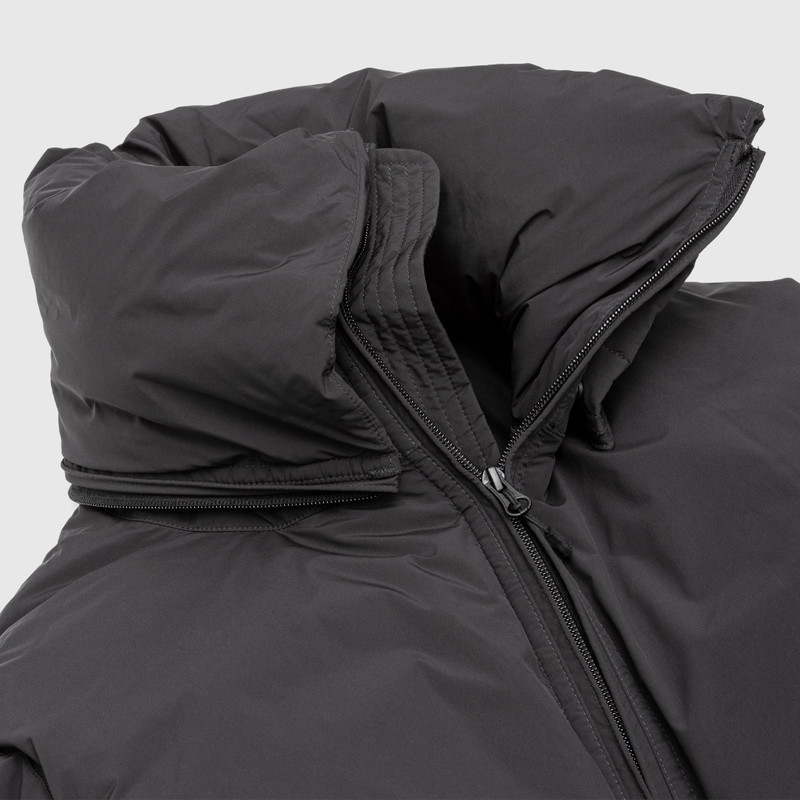 DAIWA PIER39 TECH 2-WAY CADET DOWN PARKA outlook