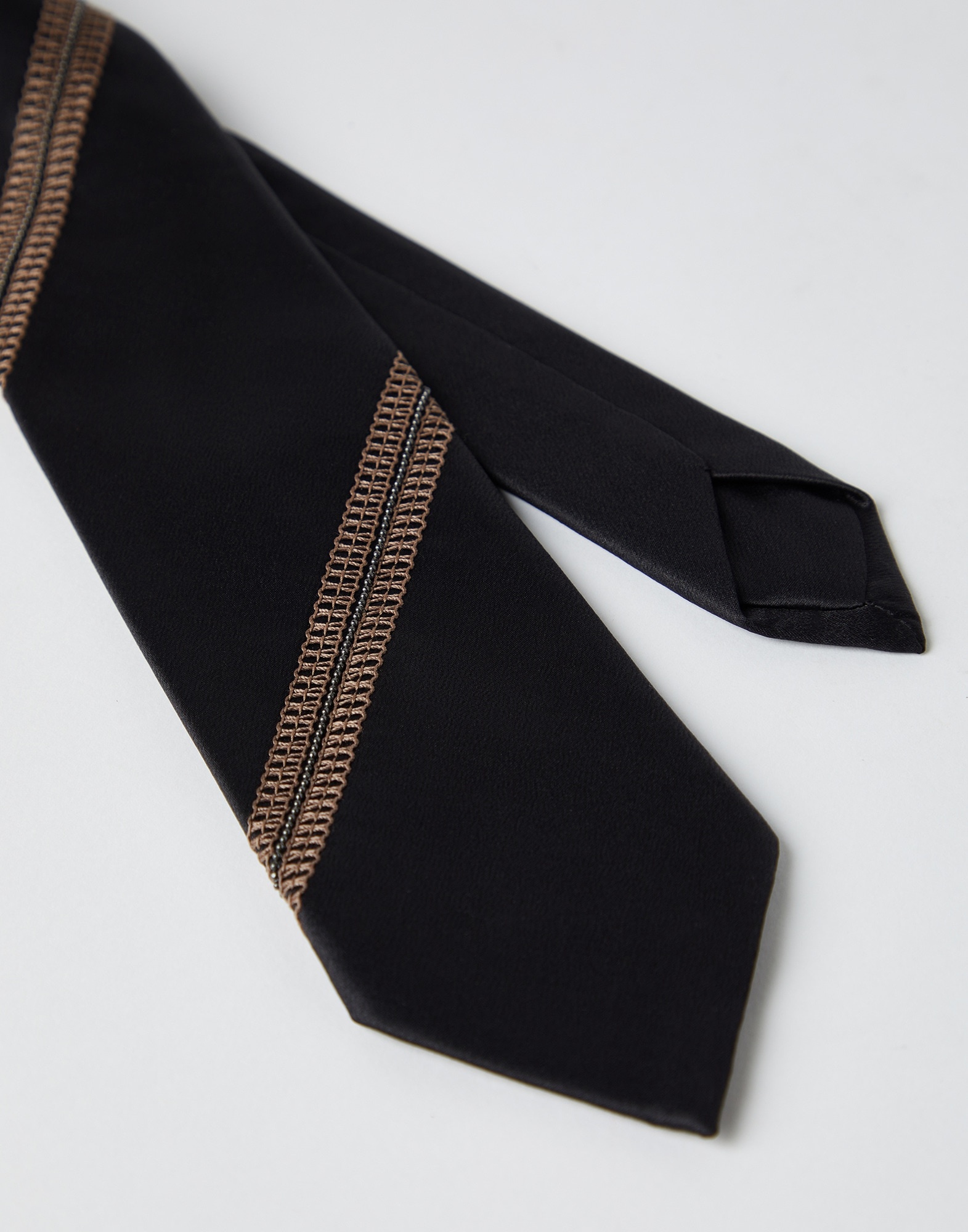 Stretch silk satin tie with shiny embroidered stripes - 2