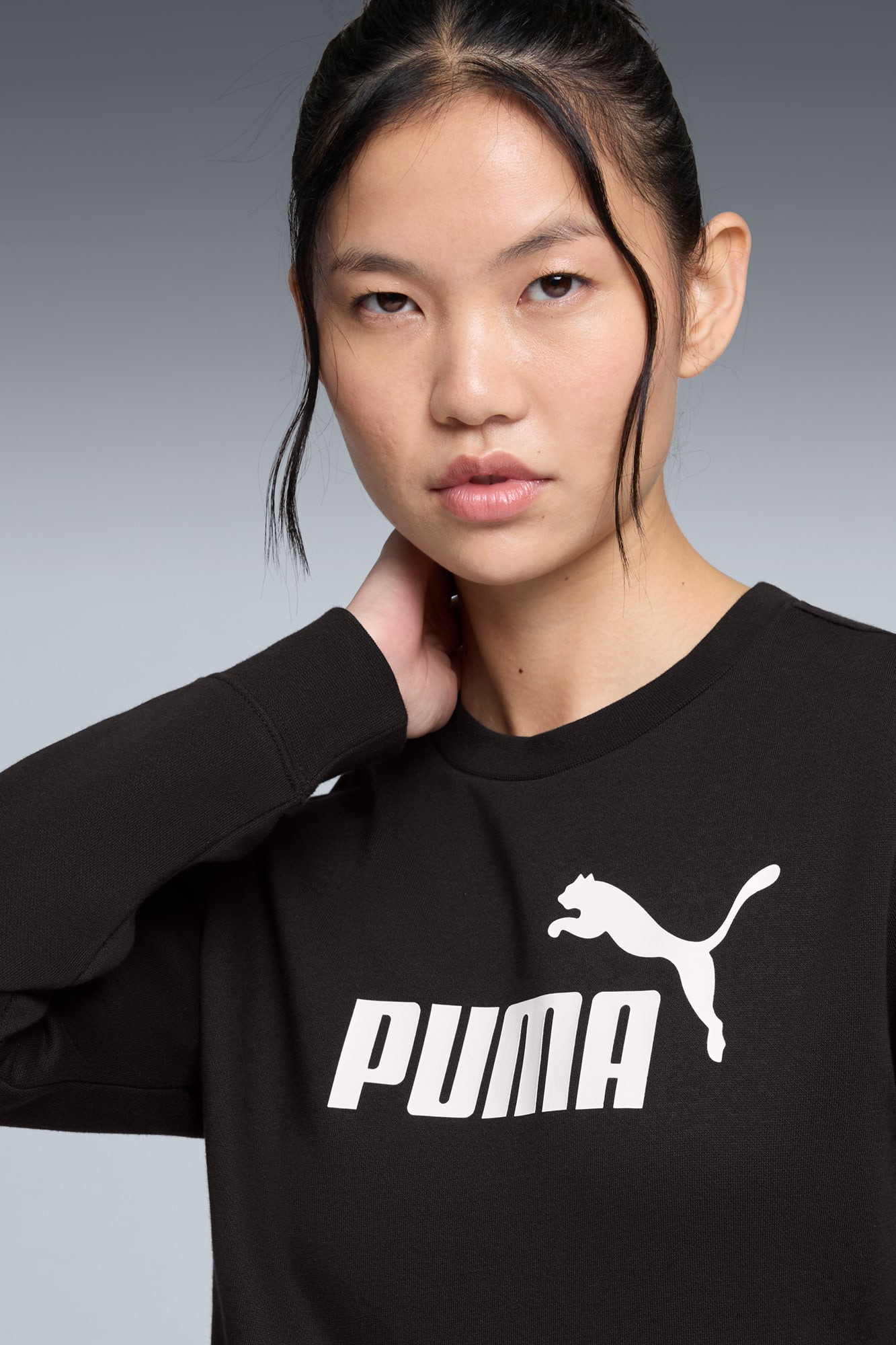 Essentials No. 1 Logo Women's Crew Sweater - 4
