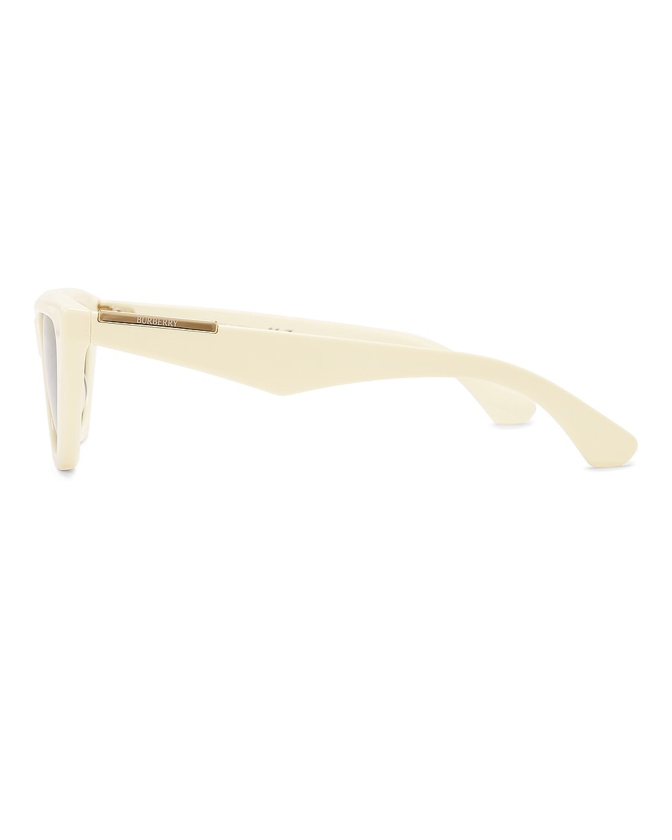Cat Eye Sunglasses - 3