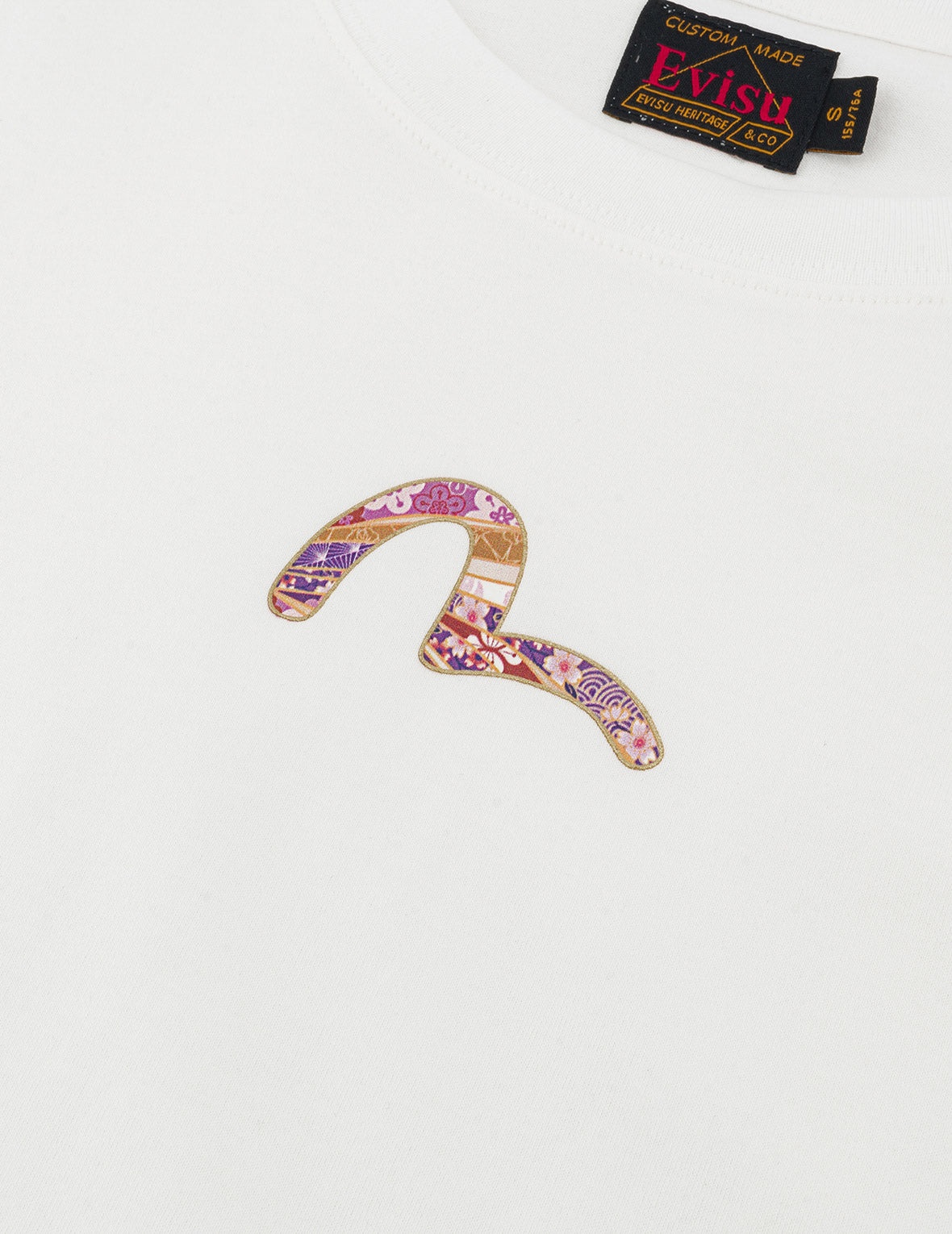 Magnolia and Knots Daicock Print Boyfriend T-shirt - 6