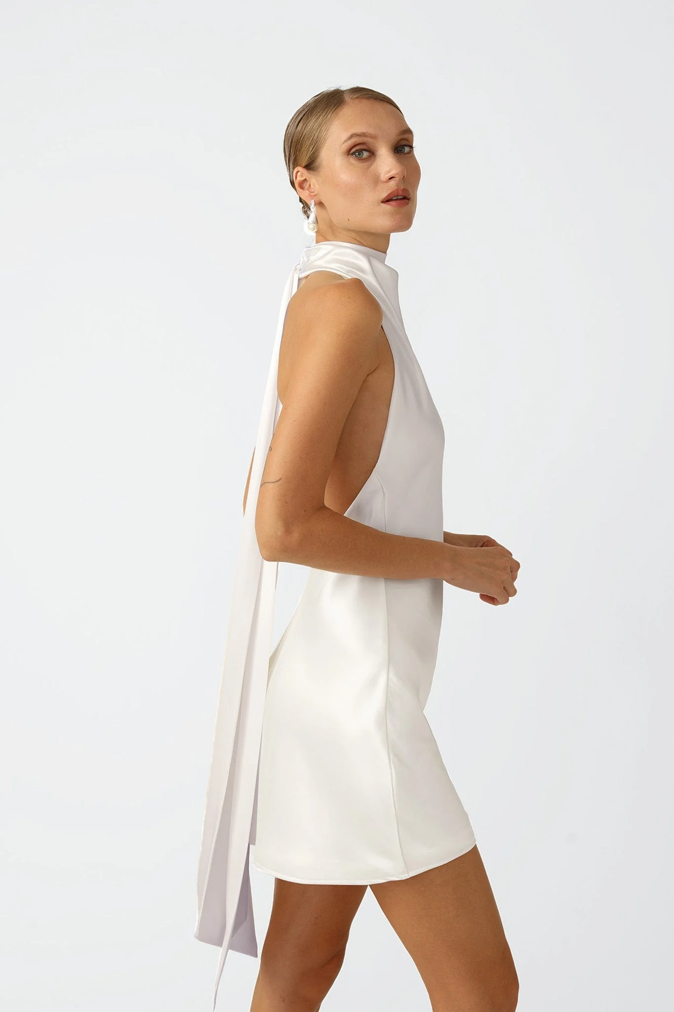 SAU LEE PENNY BACKLESS SATIN MINI DRESS - S22D04-WHITE | REVERSIBLE
