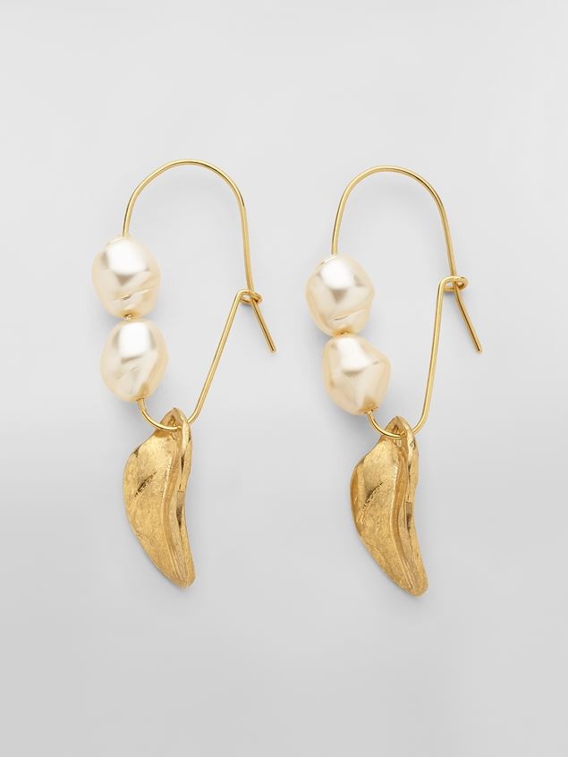 NATURE LEVERBACK EARRINGS IN GOLD-TONE METAL WITH PEARLS AND LEAF - 1