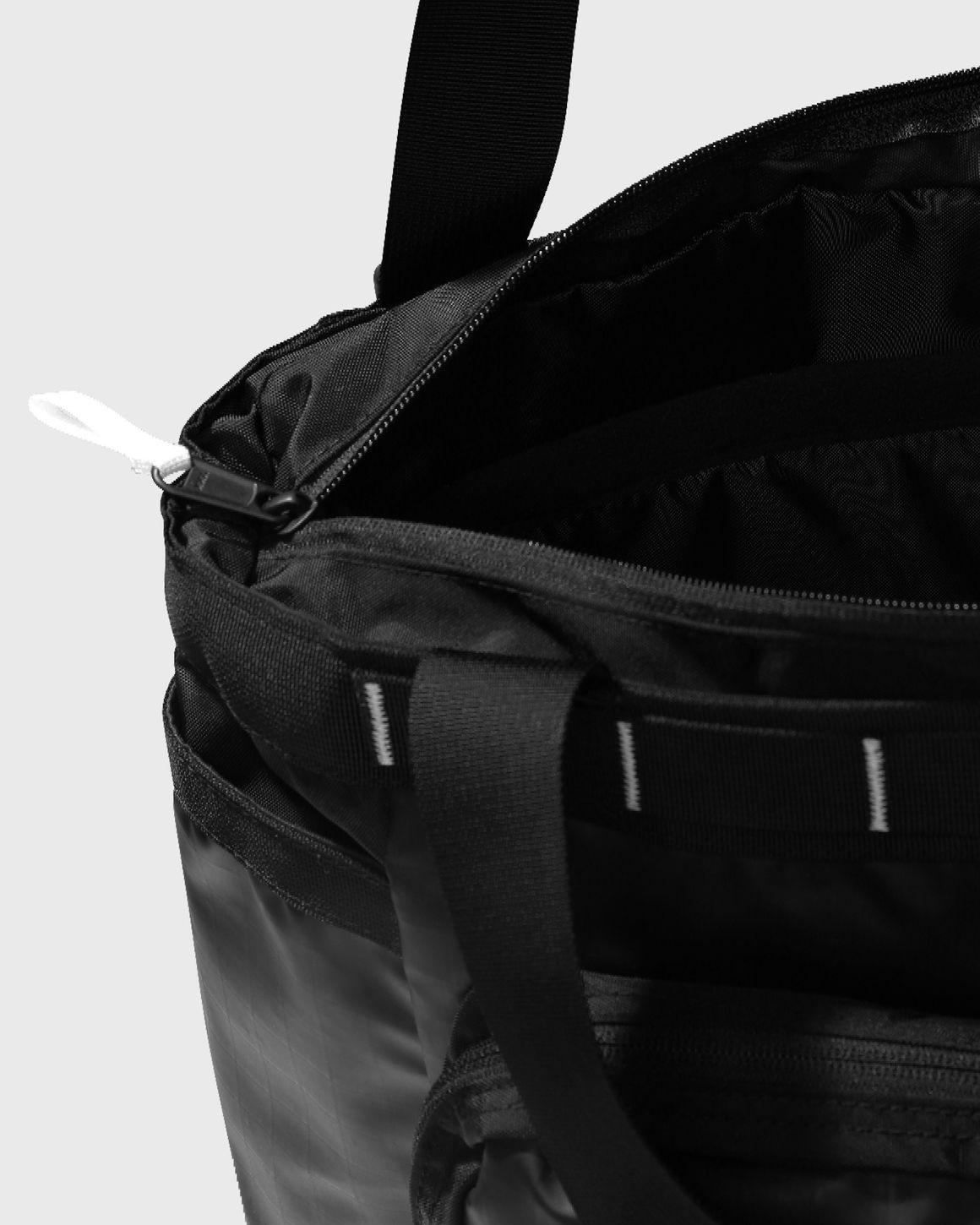 BASE CAMP VOYAGER TOTE - 4