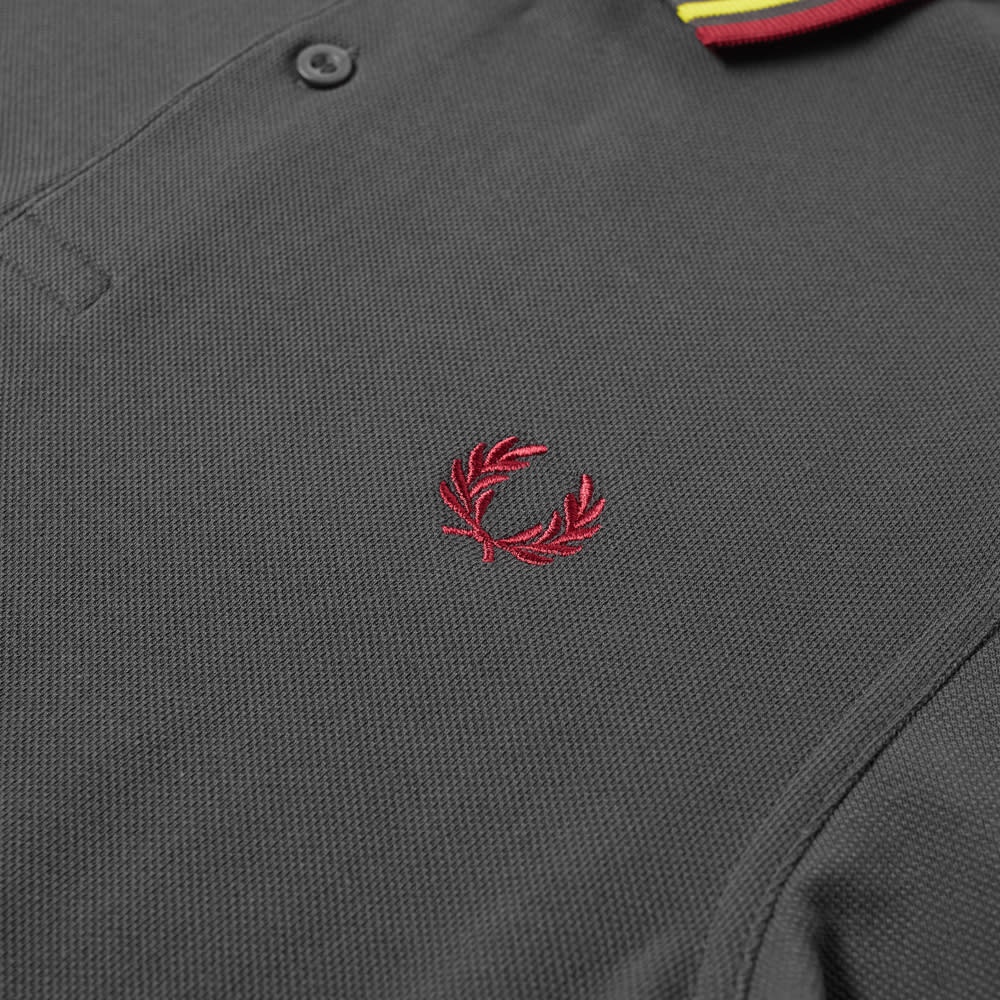 Fred Perry Slim Fit Twin Tipped Polo - 2