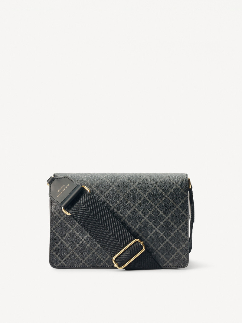 Loenna shoulder bag 1