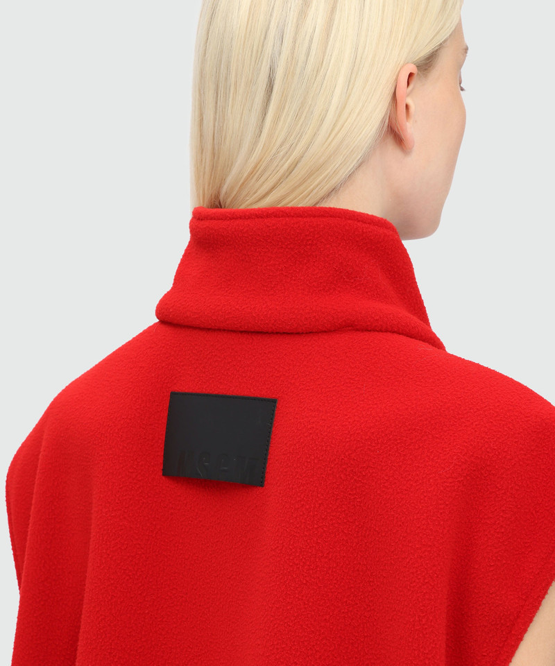 Red fleece vest with high collar 5
