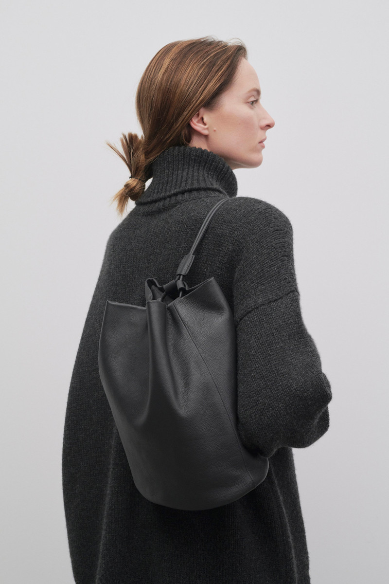 Joe Backpack in Leather 4