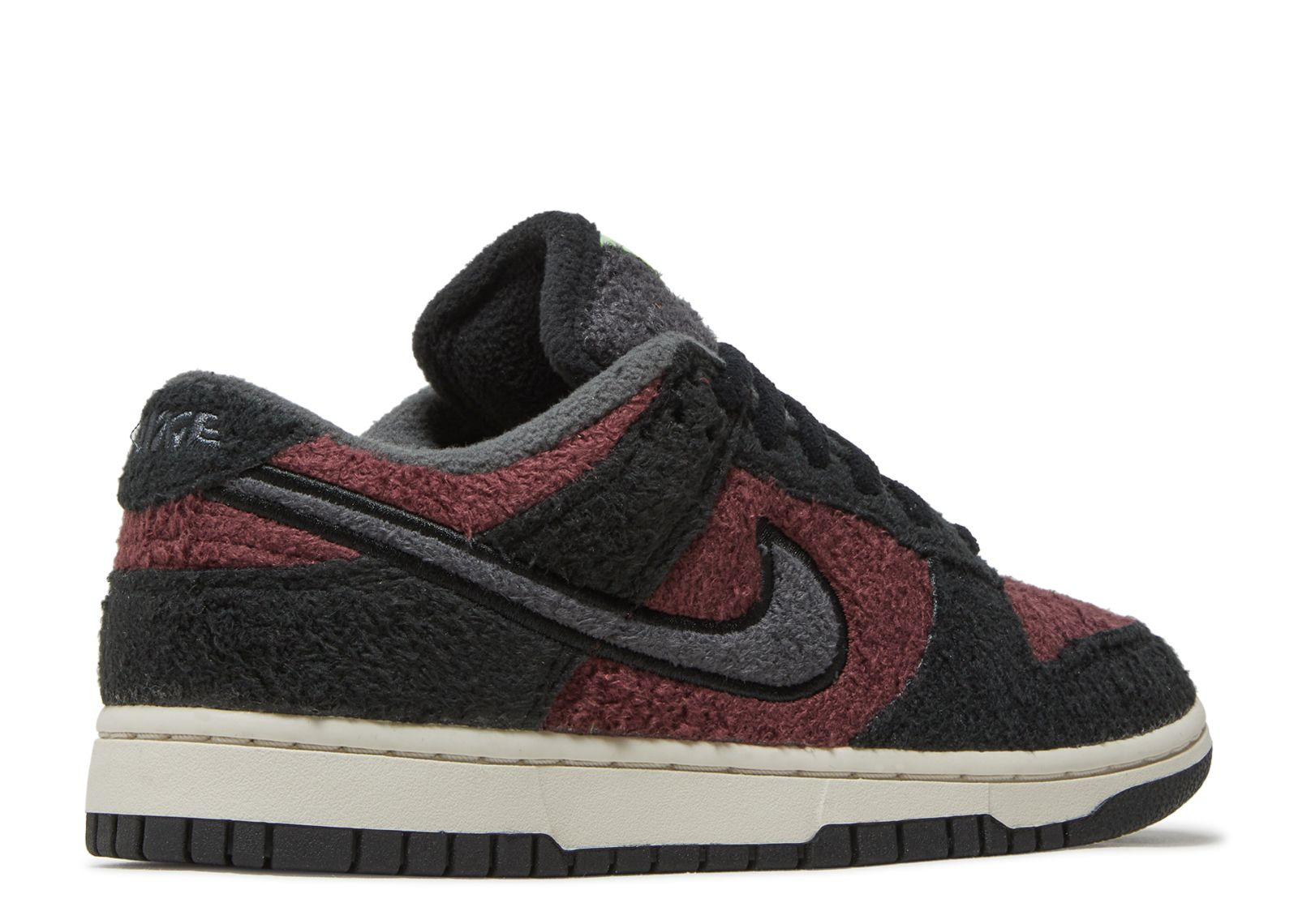 WMNS DUNK LOW SE 'FLEECE - BURGUNDY CRUSH' - 3