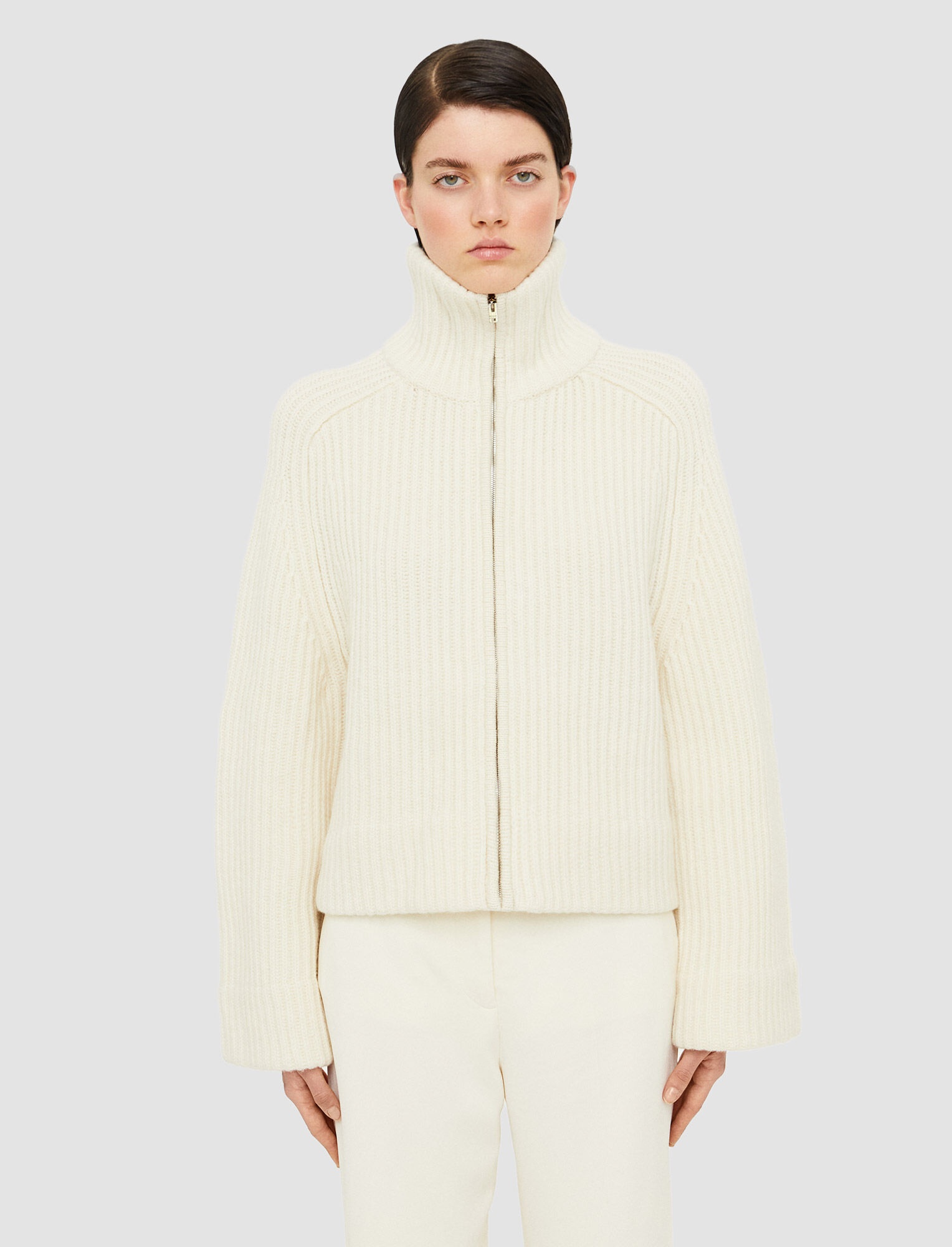 Cardigan Stitch Zip Through Jumper - 3