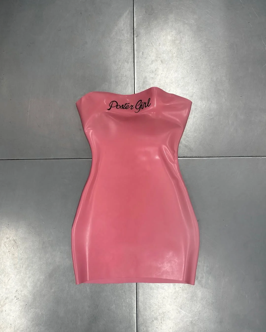 THE SIGNATURE BANDEAU DRESS BUBBLEGUM - 1