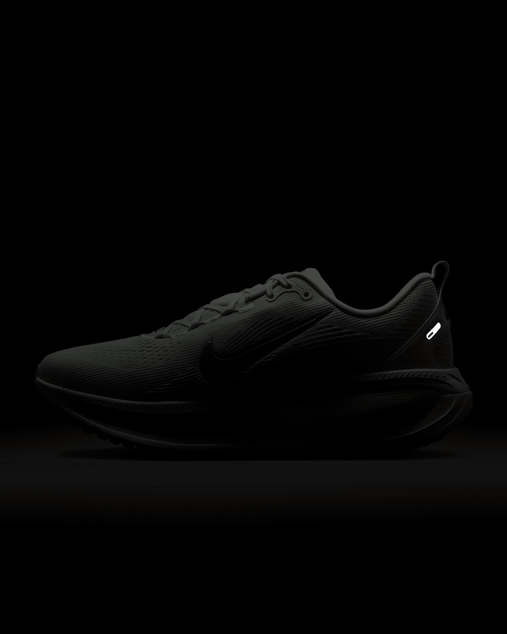 Nike Vomero 18 Men's Road Running Shoes - 11