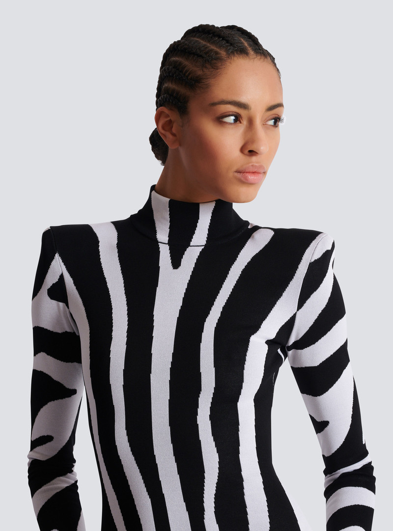 Short knit dress with zebra intarsia 8