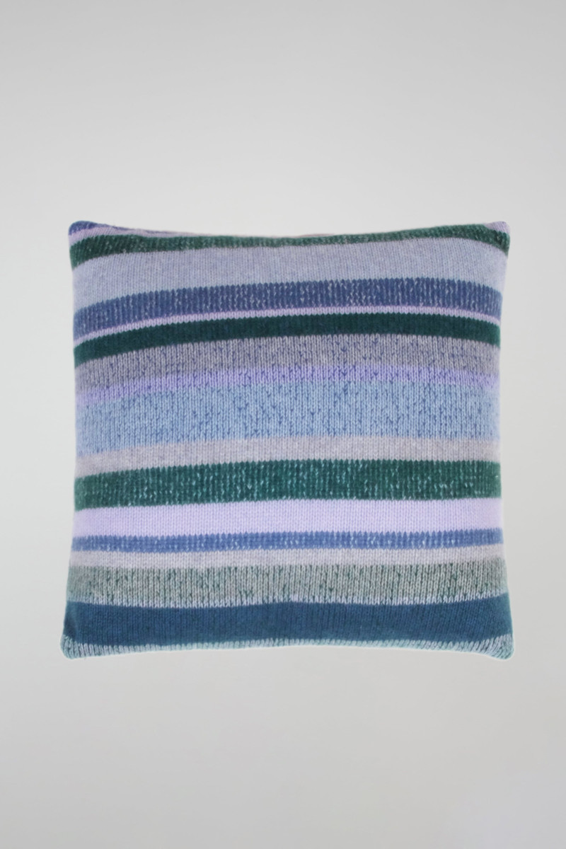 20X20 STRIPE SUPER SOFT PILLOW 1